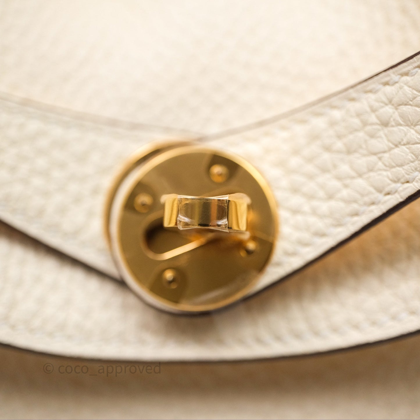 Hermès Lindy 26 Nata I2 Clemence Gold Hardware