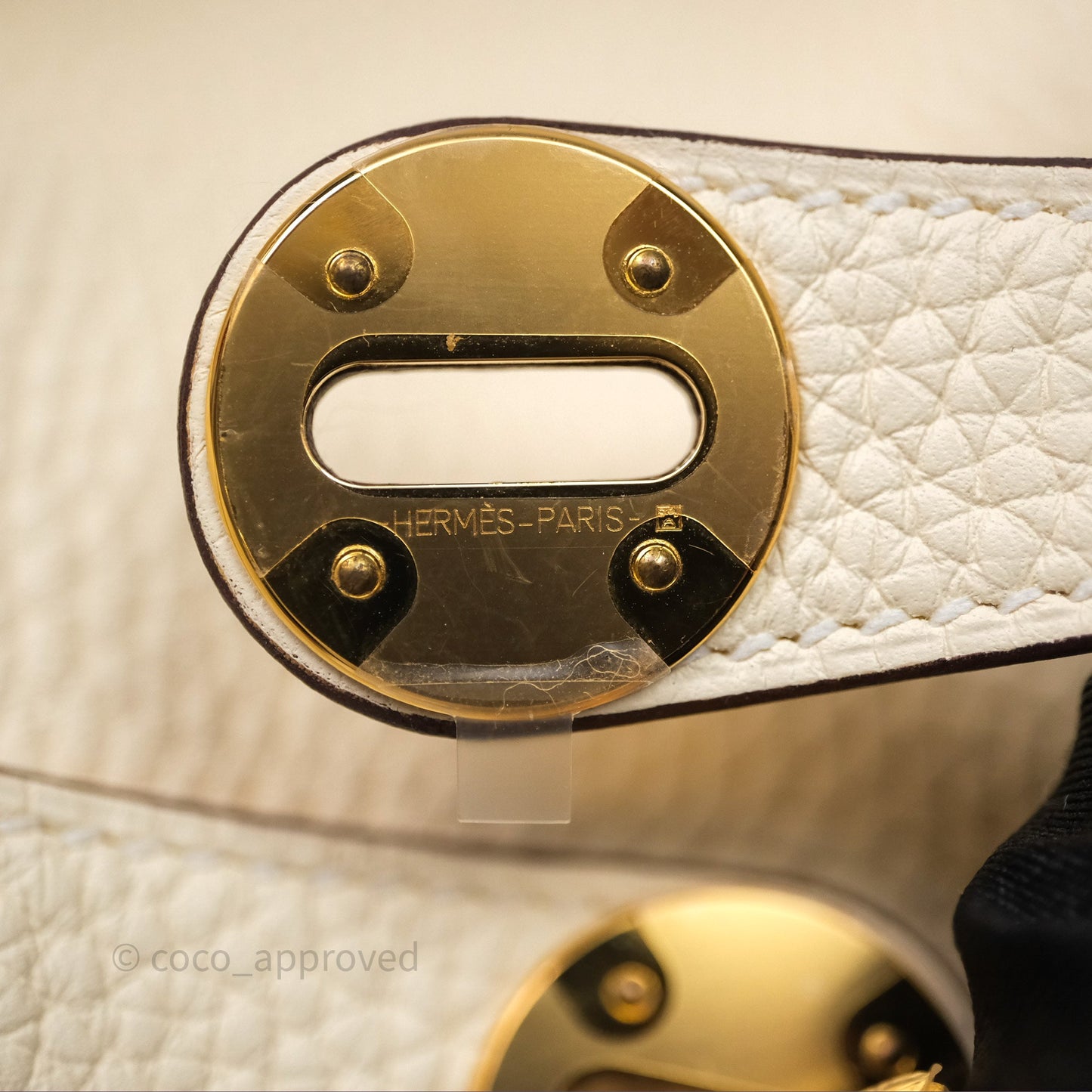 Hermès Lindy 26 Nata I2 Clemence Gold Hardware