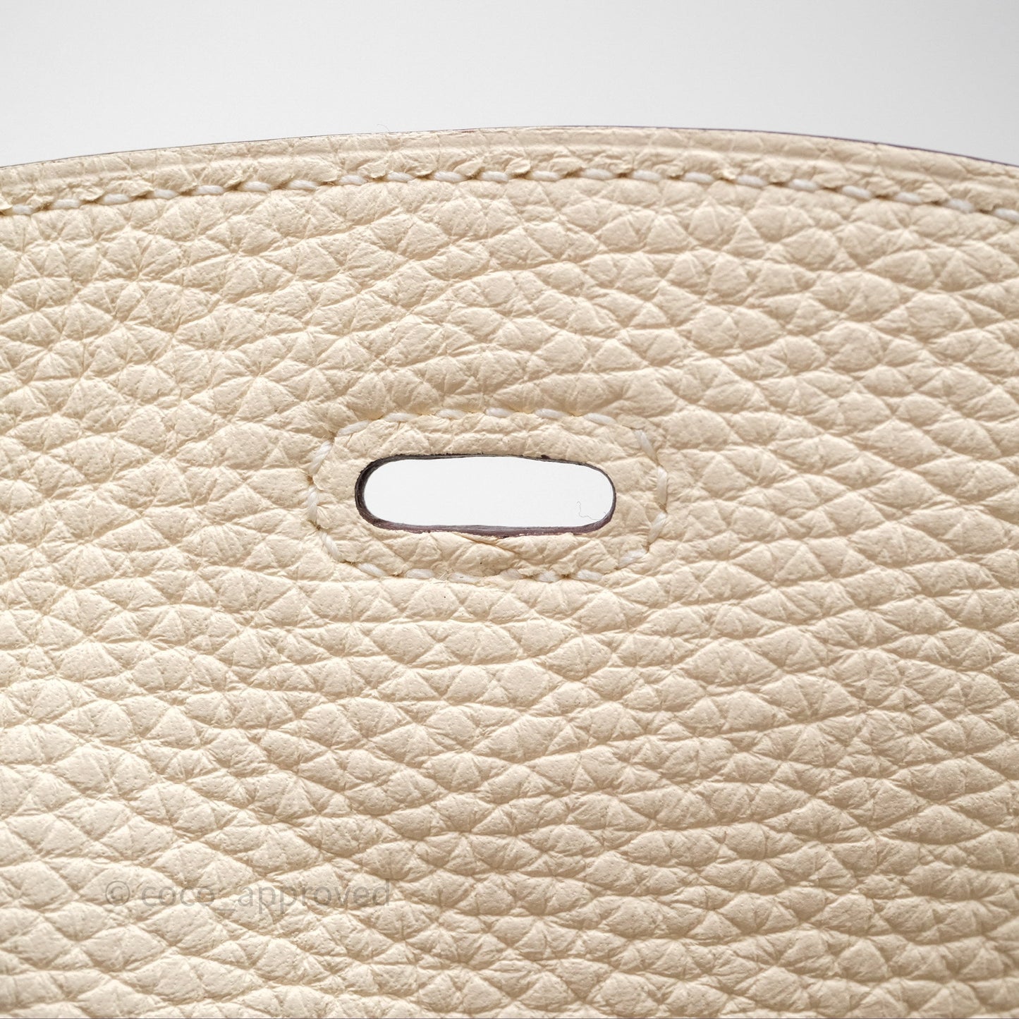 Hermès Lindy 26 Nata I2 Clemence Gold Hardware
