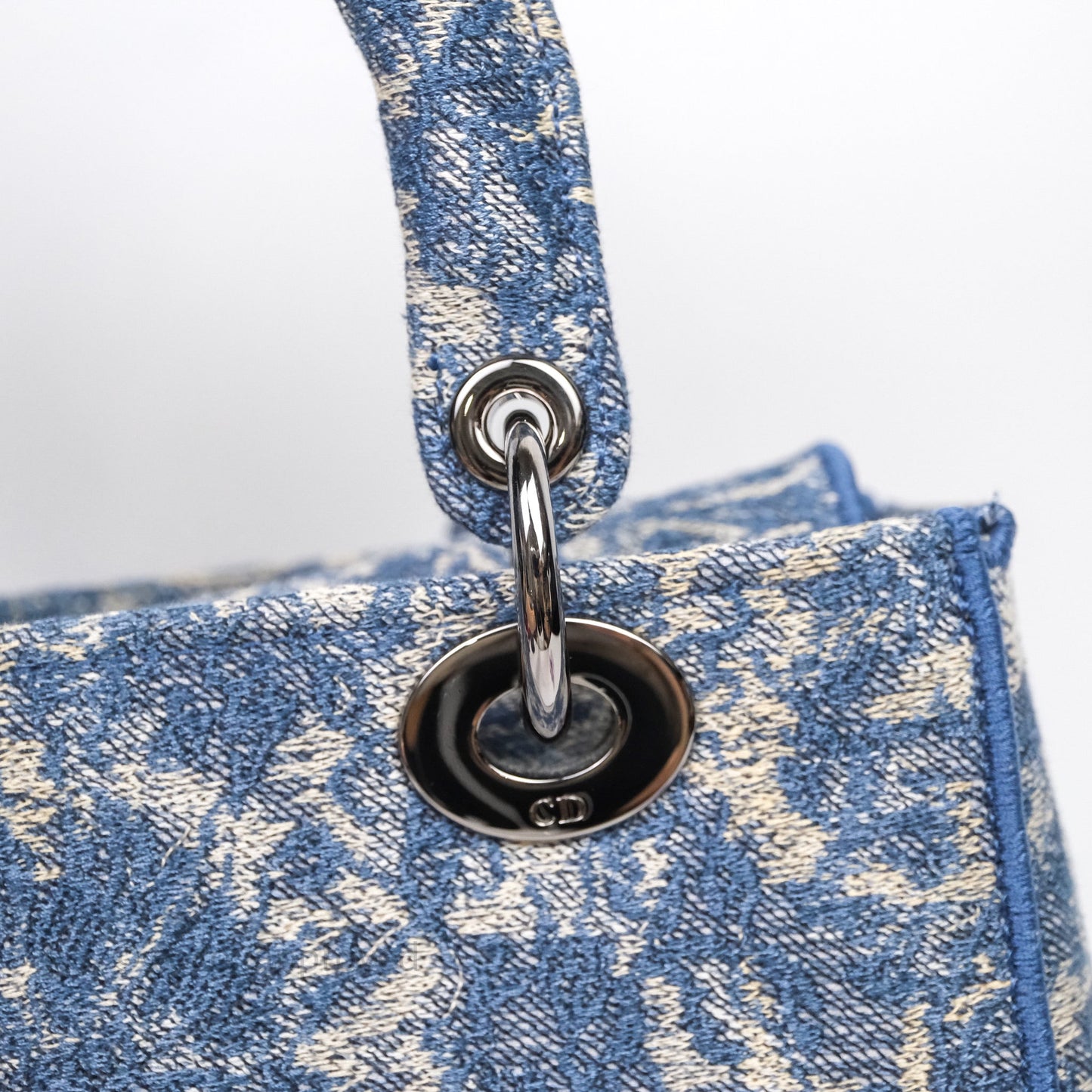 Christian Dior Medium Lady D-Lite Bag Blue Toile de Jouy Embroidery