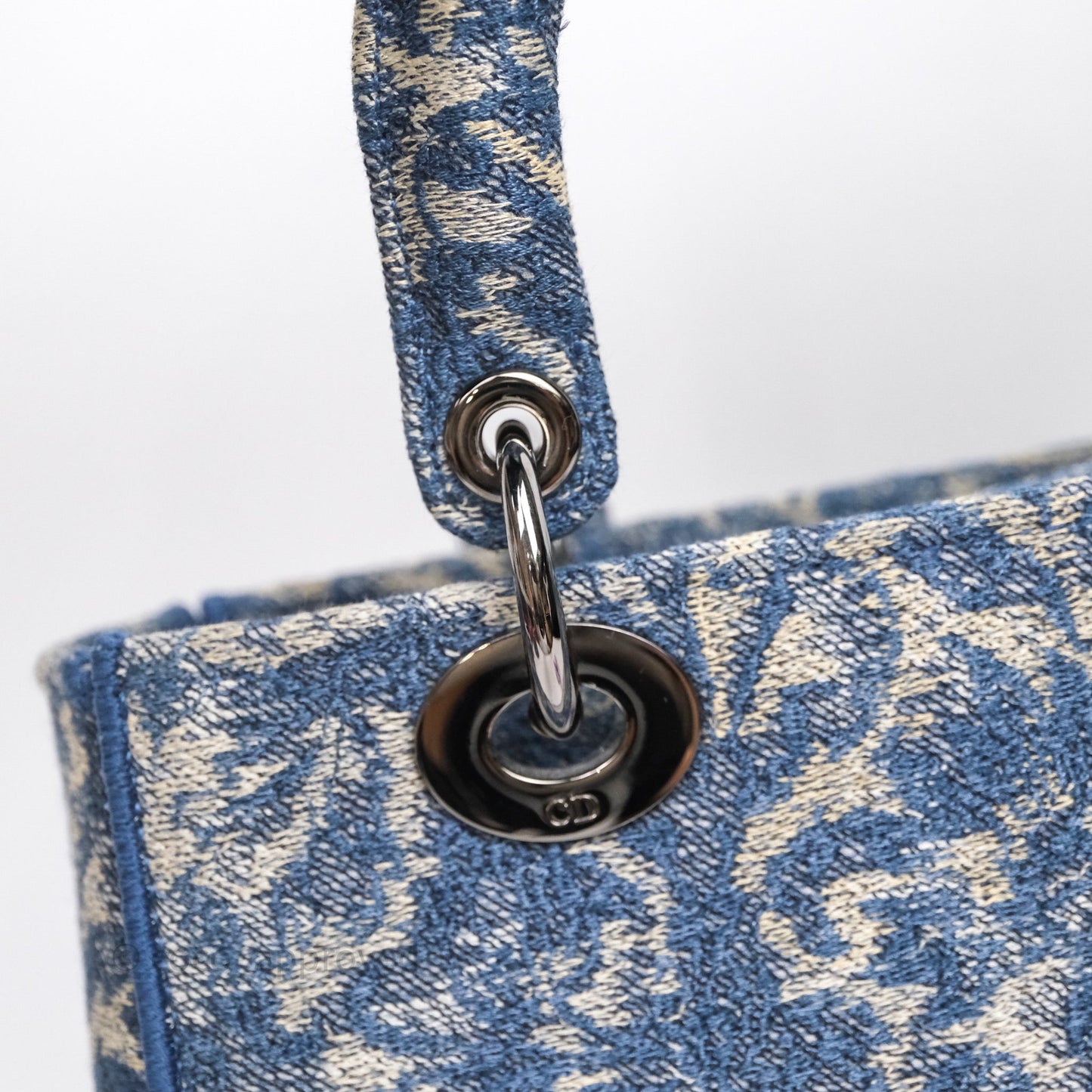 Christian Dior Medium Lady D-Lite Bag Blue Toile de Jouy Embroidery