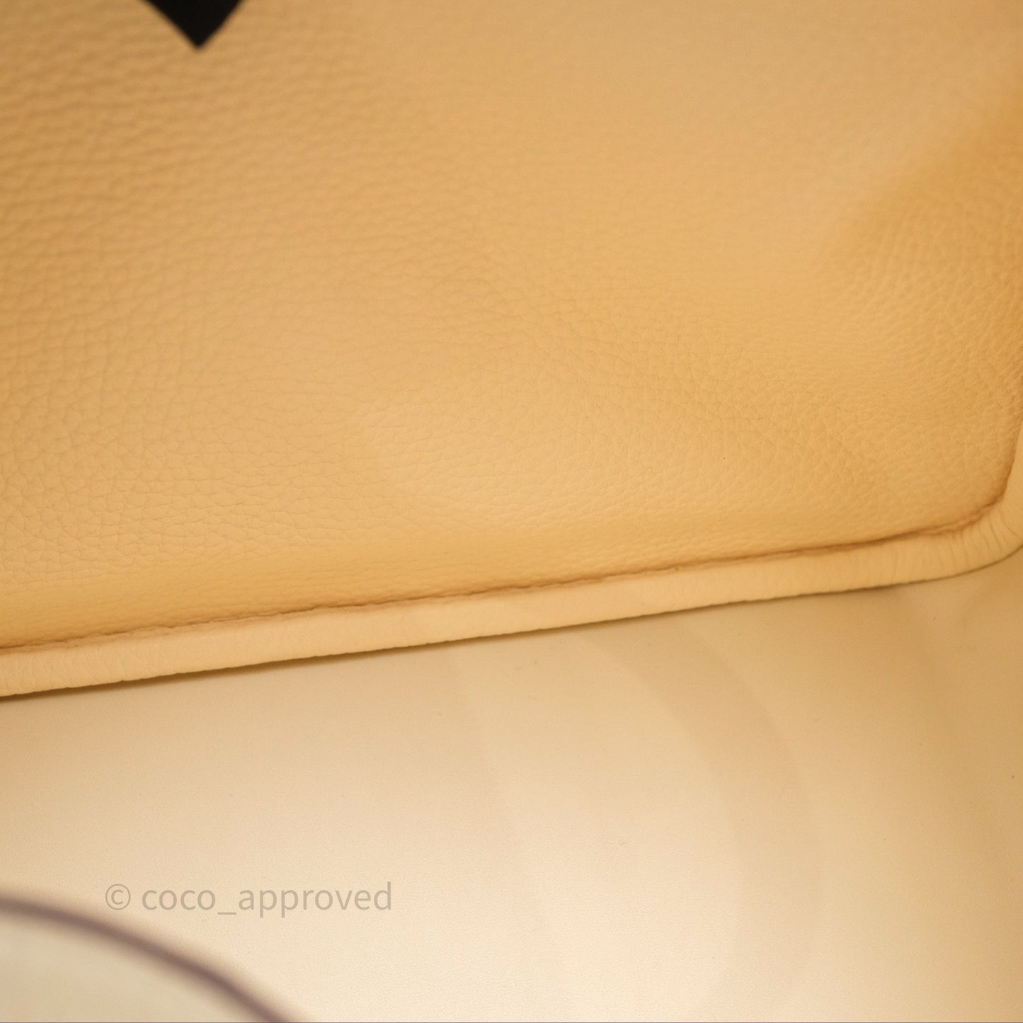 Hermès Lindy 26 Nata I2 Clemence Gold Hardware
