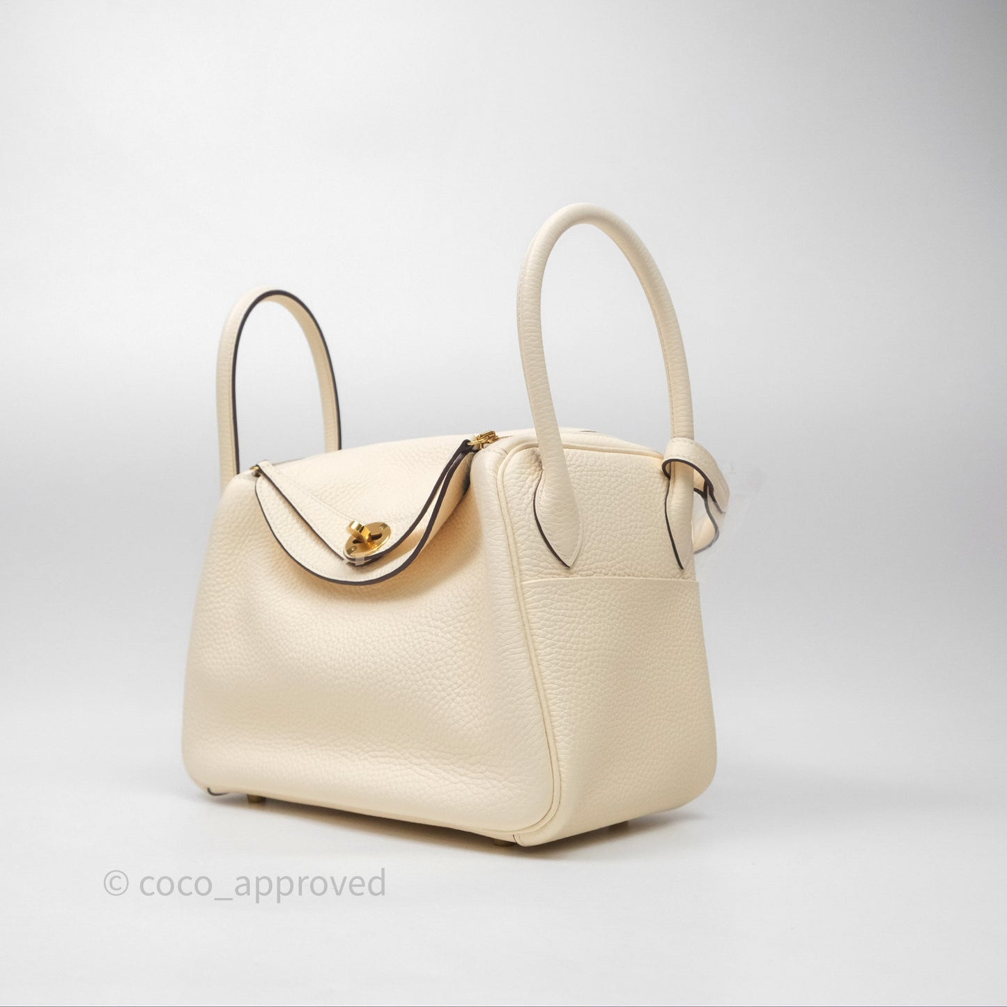 Hermès Lindy 26 Nata I2 Clemence Gold Hardware