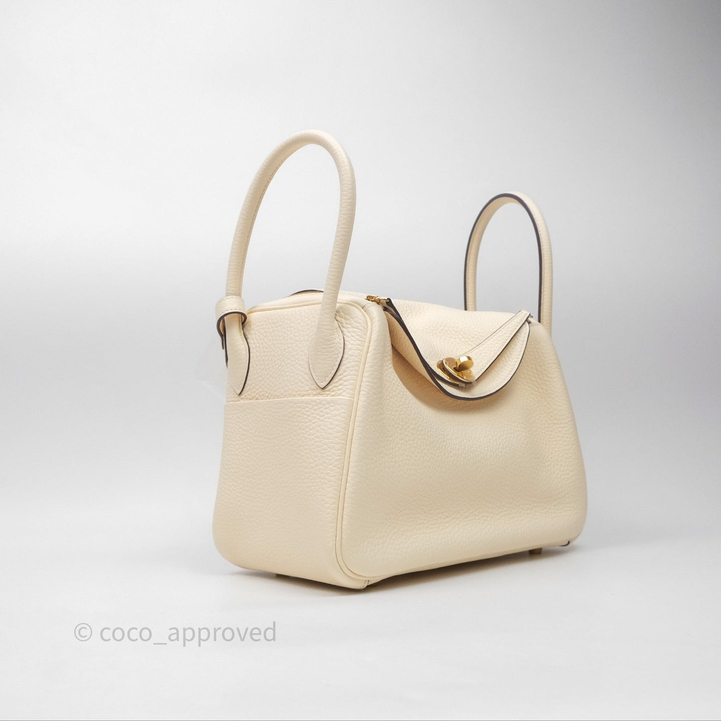 Hermès Lindy 26 Nata I2 Clemence Gold Hardware