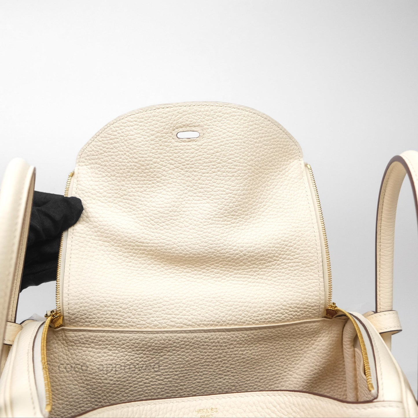 Hermès Lindy 26 Nata I2 Clemence Gold Hardware