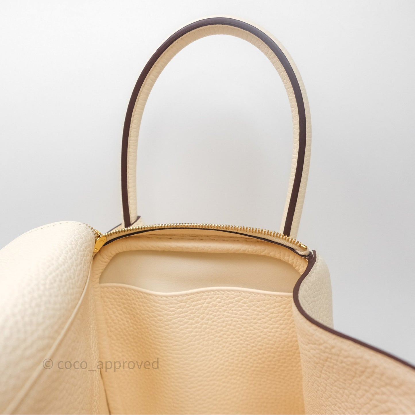 Hermès Lindy 26 Nata I2 Clemence Gold Hardware