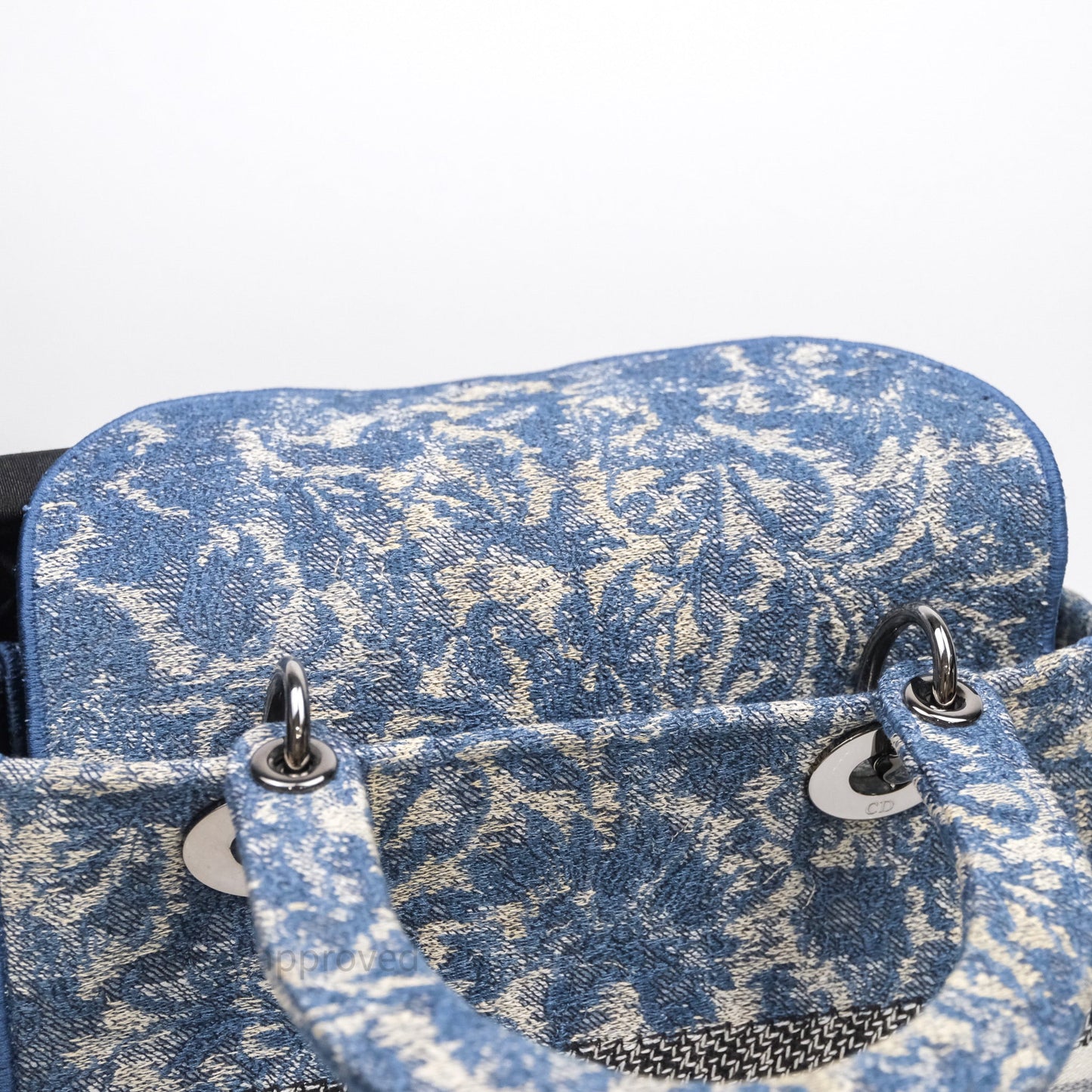 Christian Dior Medium Lady D-Lite Bag Blue Toile de Jouy Embroidery