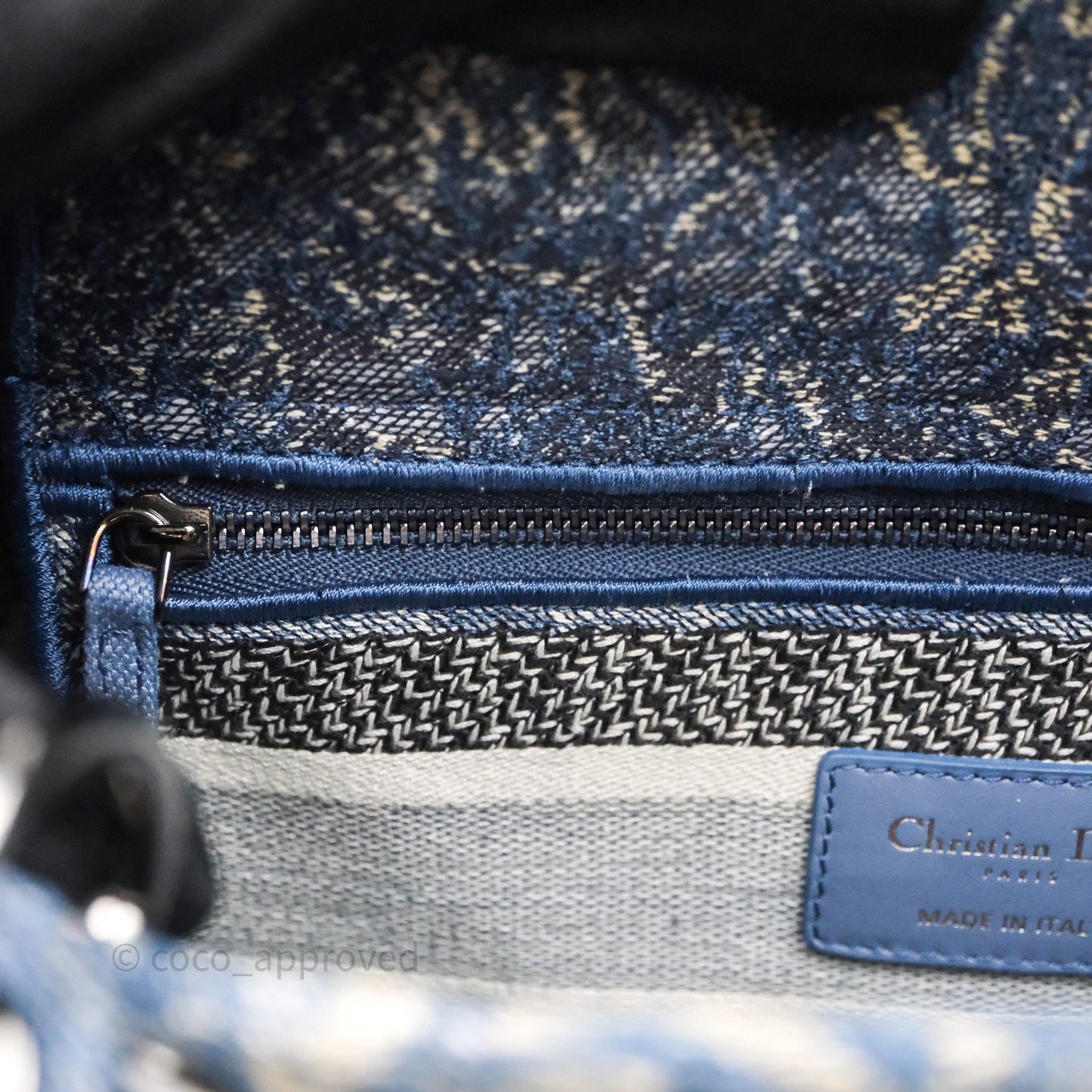 Christian Dior Medium Lady D-Lite Bag Blue Toile de Jouy Embroidery