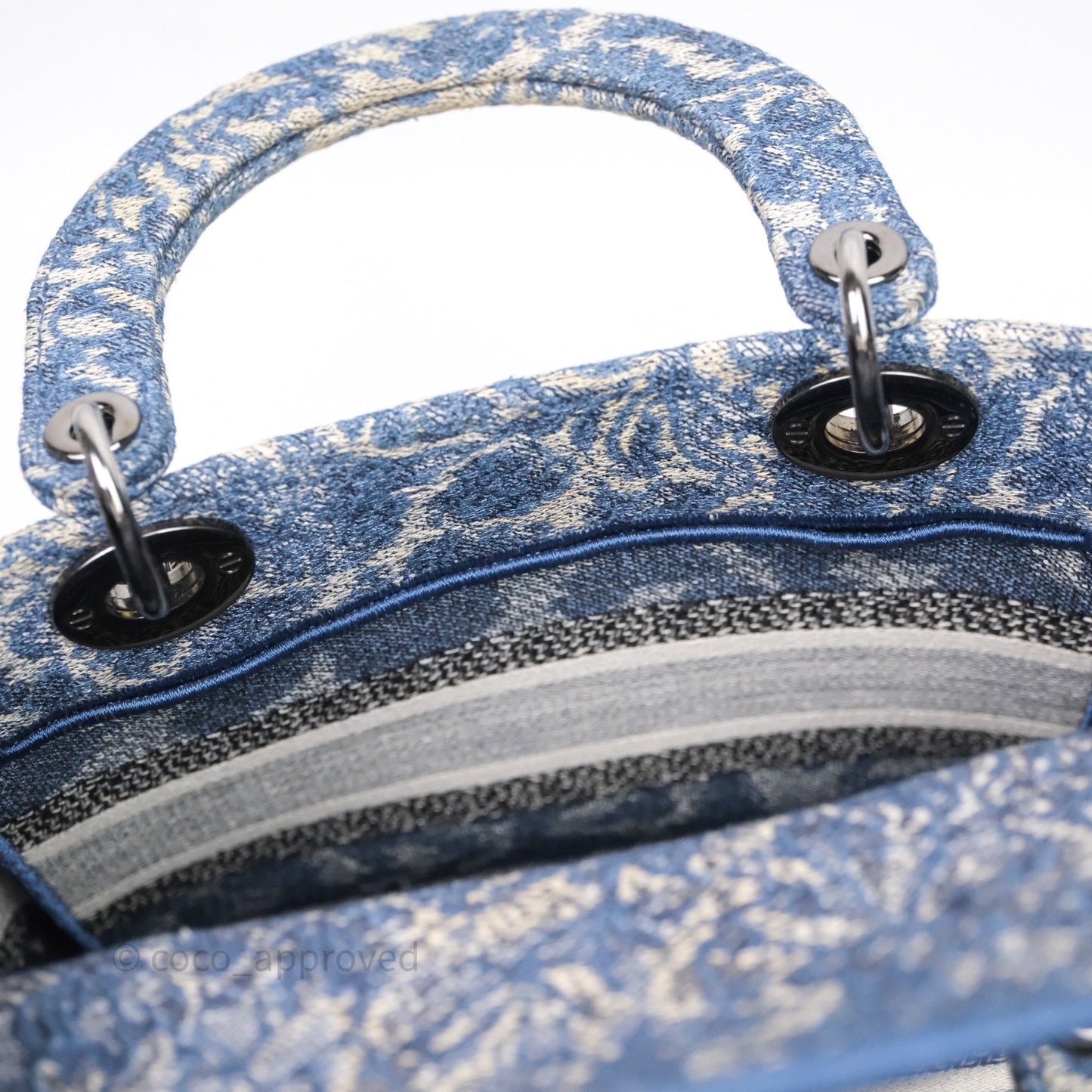 Christian Dior Medium Lady D-Lite Bag Blue Toile de Jouy Embroidery