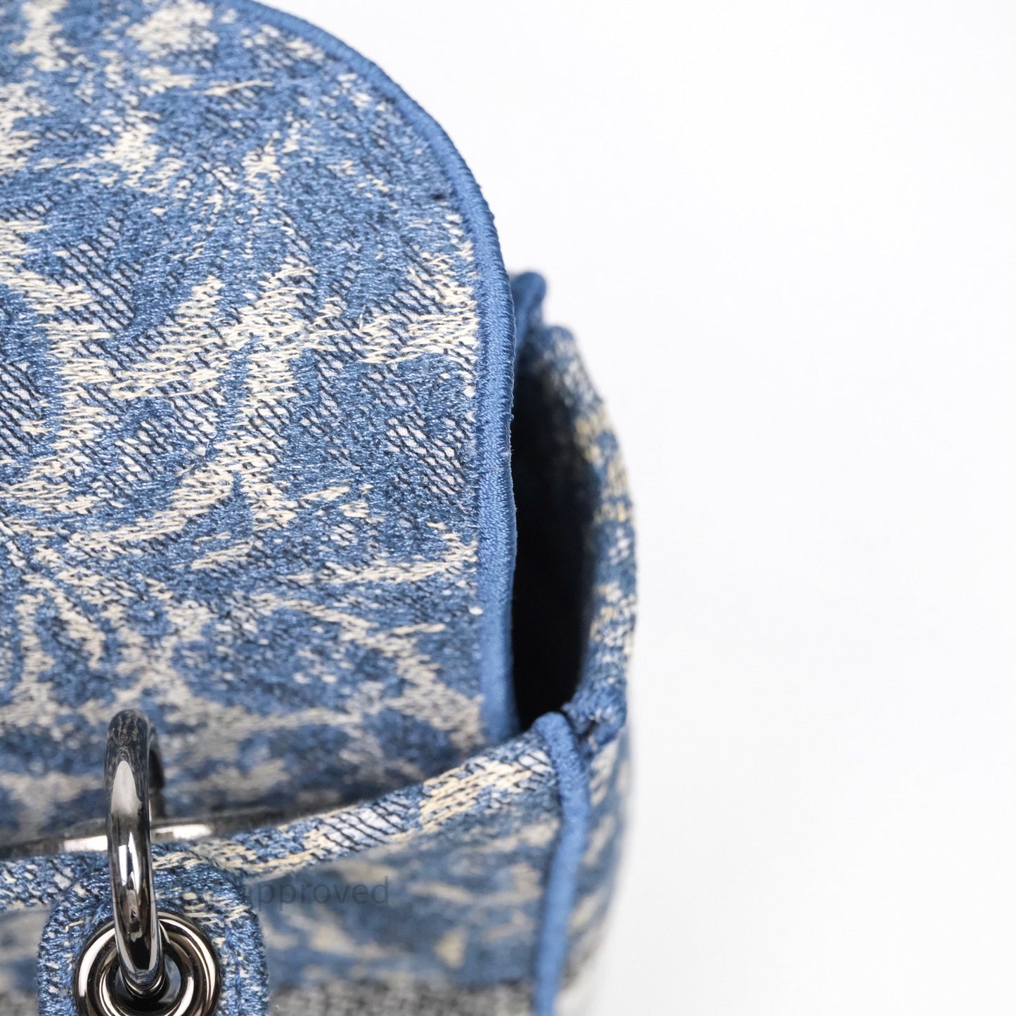 Christian Dior Medium Lady D-Lite Bag Blue Toile de Jouy Embroidery