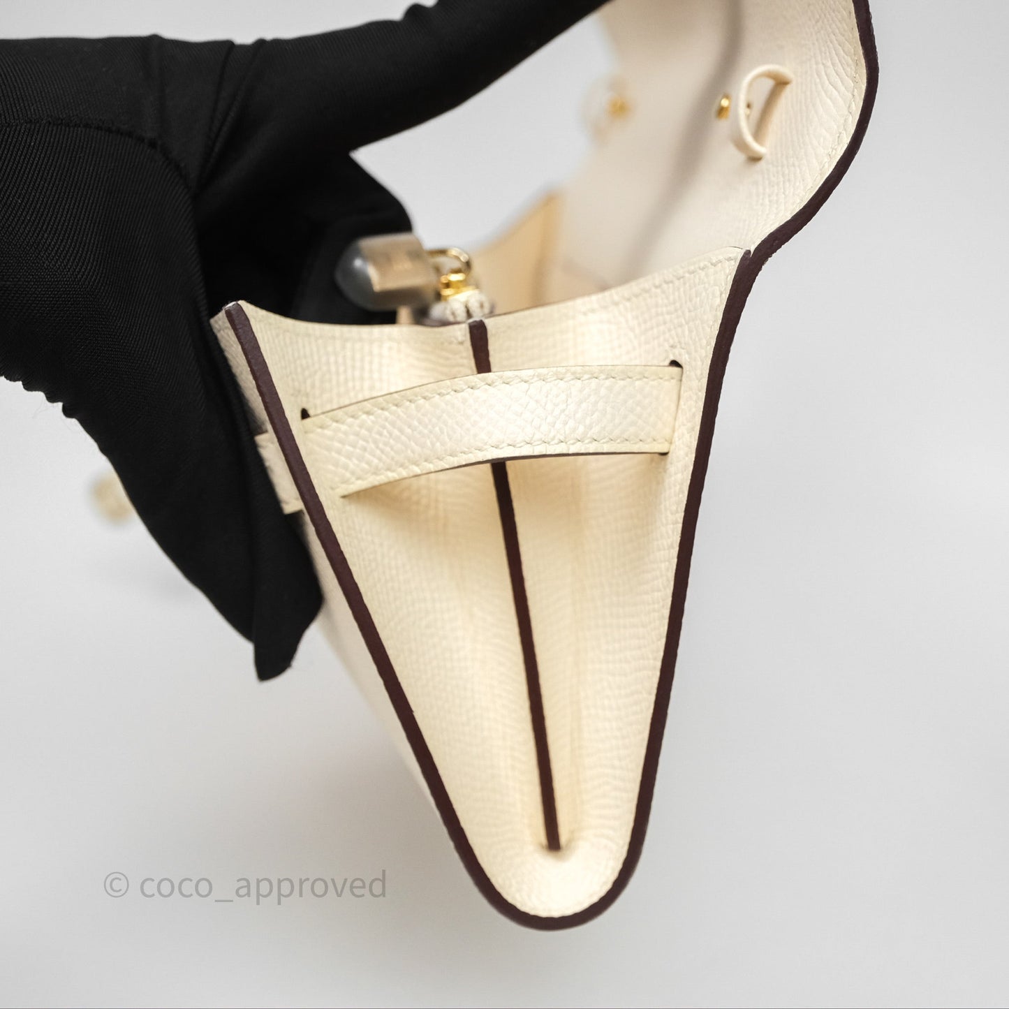 Hermès Kelly To Go Wallet Nata Epsom Gold Hardware
