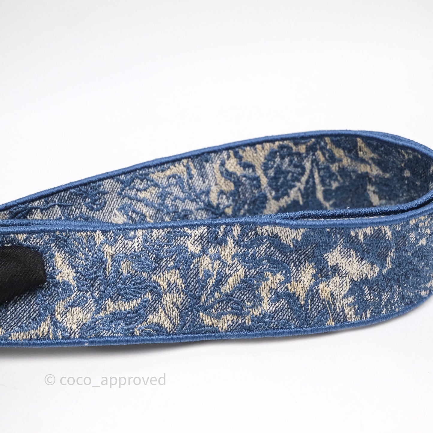 Christian Dior Medium Lady D-Lite Bag Blue Toile de Jouy Embroidery