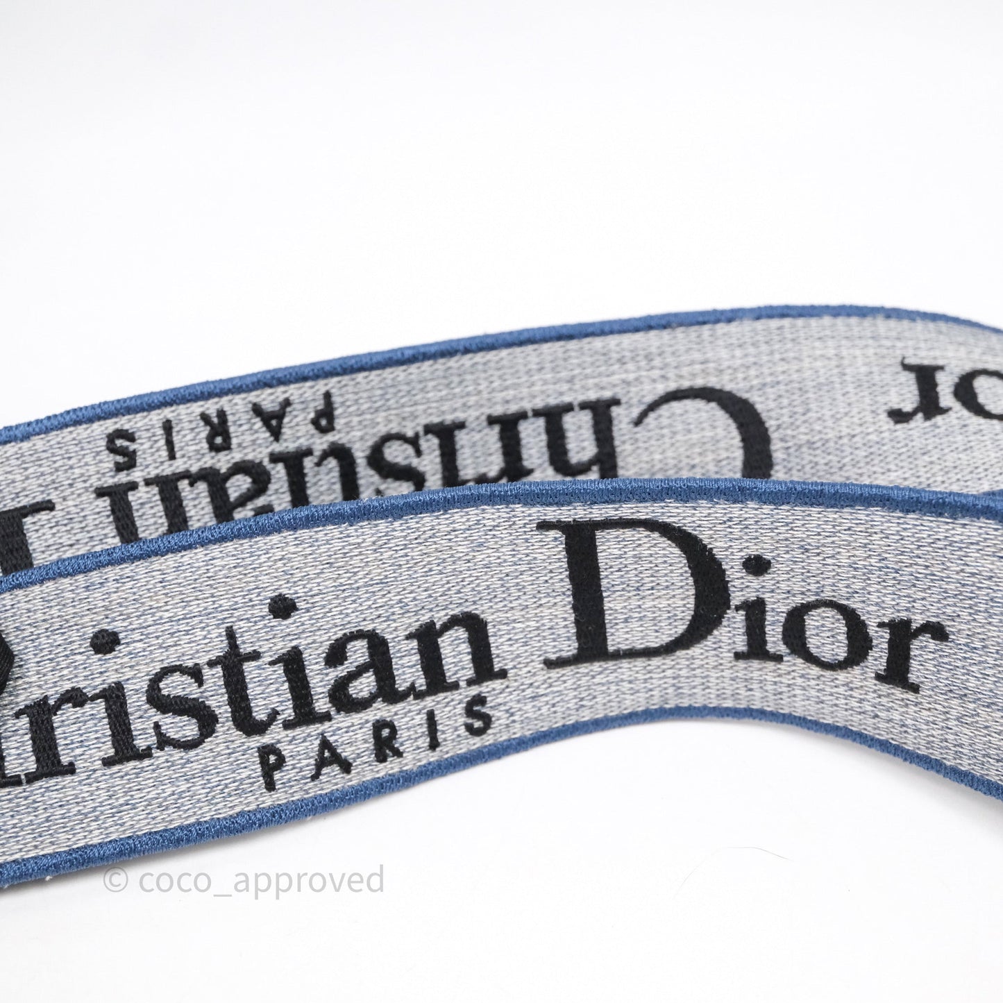 Christian Dior Medium Lady D-Lite Bag Blue Toile de Jouy Embroidery