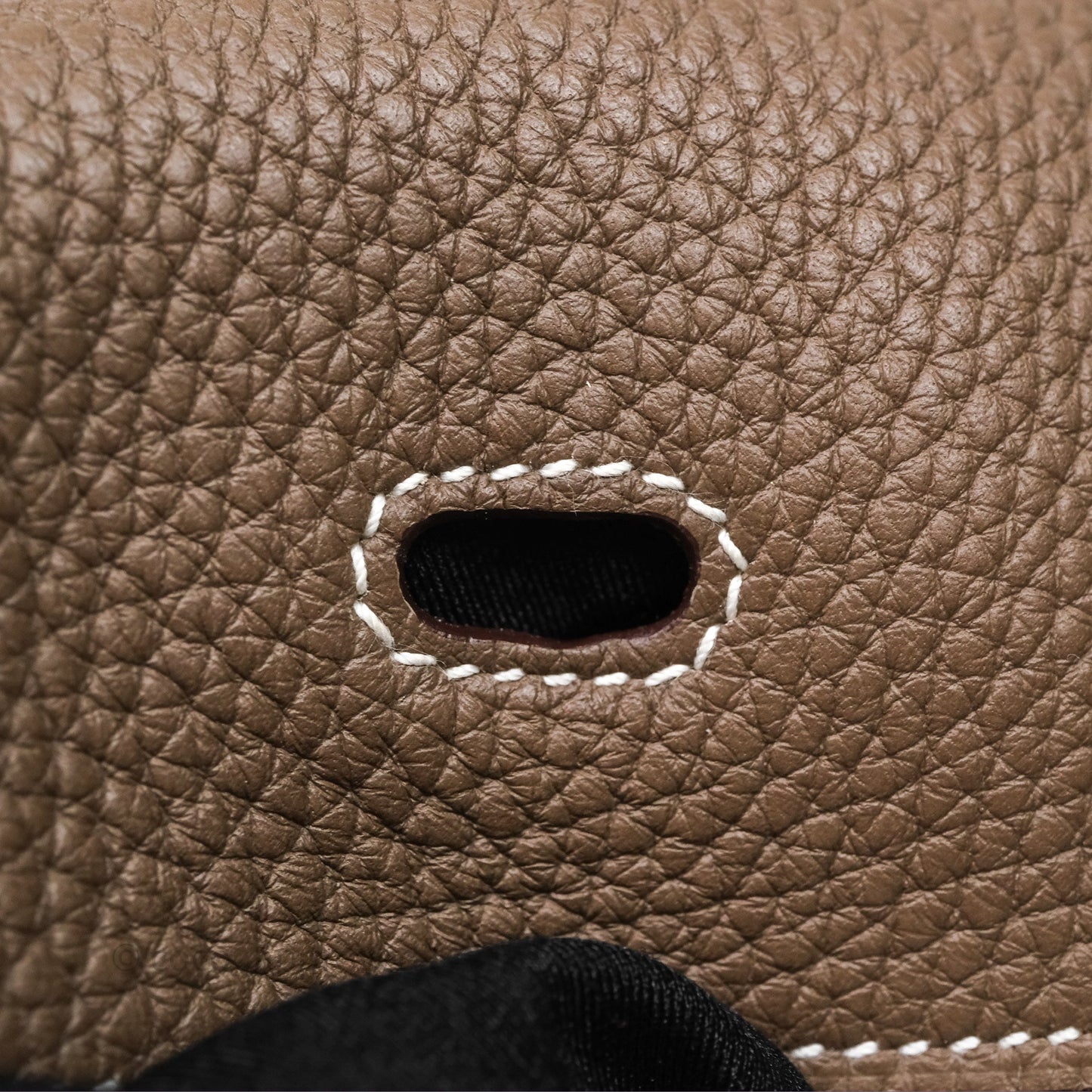 Hermès Lindy 30 Etoupe 18 Clemence Gold Hardware