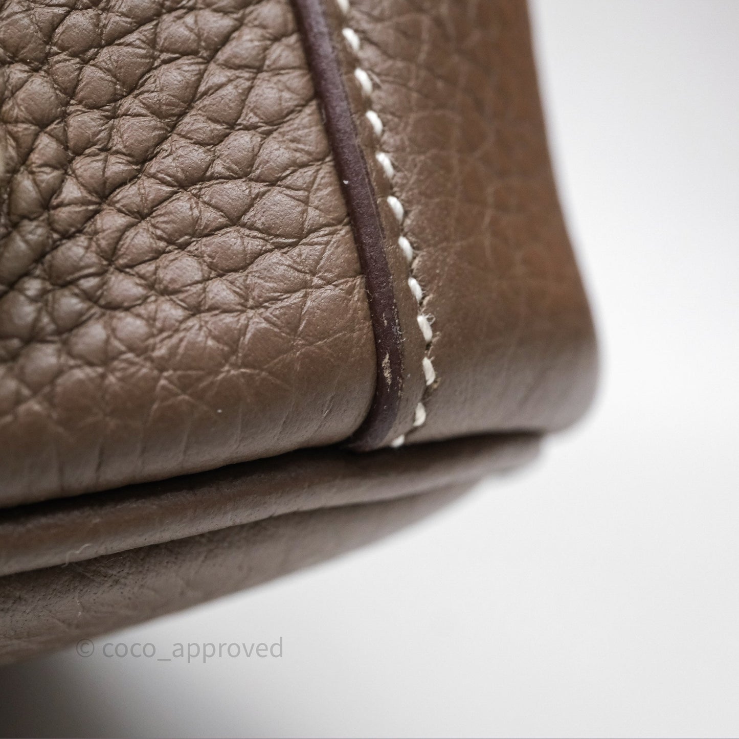 Hermès Lindy 30 Etoupe 18 Clemence Gold Hardware