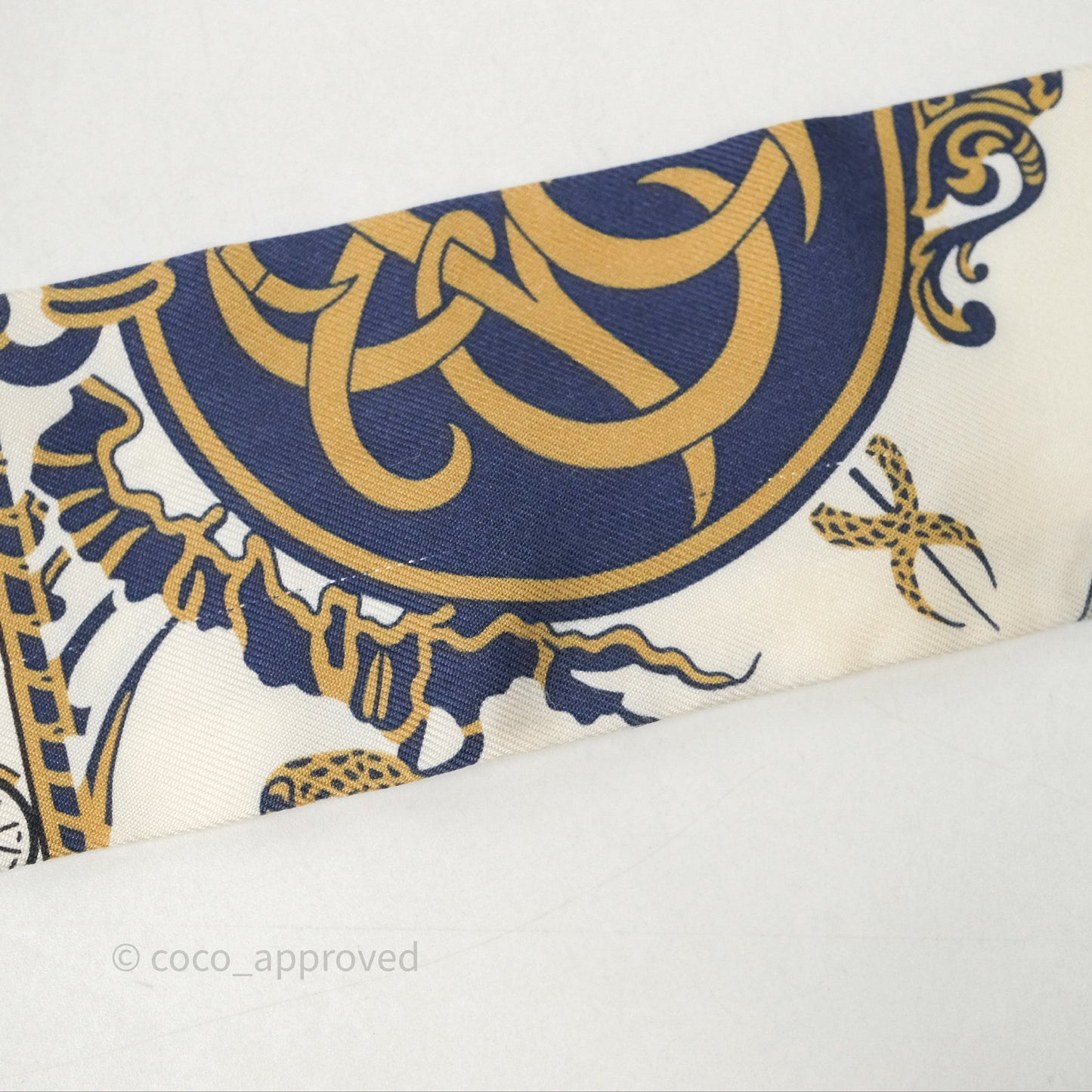Hermes Ex-Libris Silk Twilly
