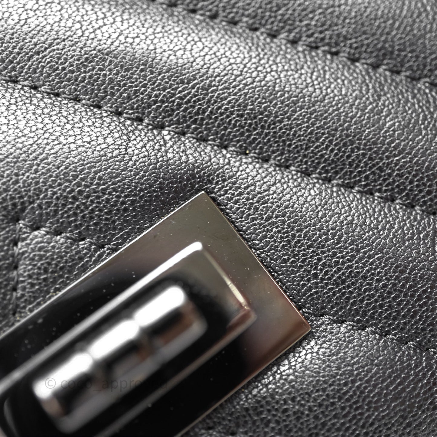 Chanel Reissue 227 Chevron So Black Calfskin