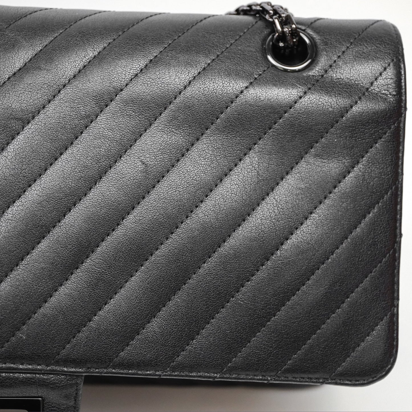 Chanel Reissue 227 Chevron So Black Calfskin