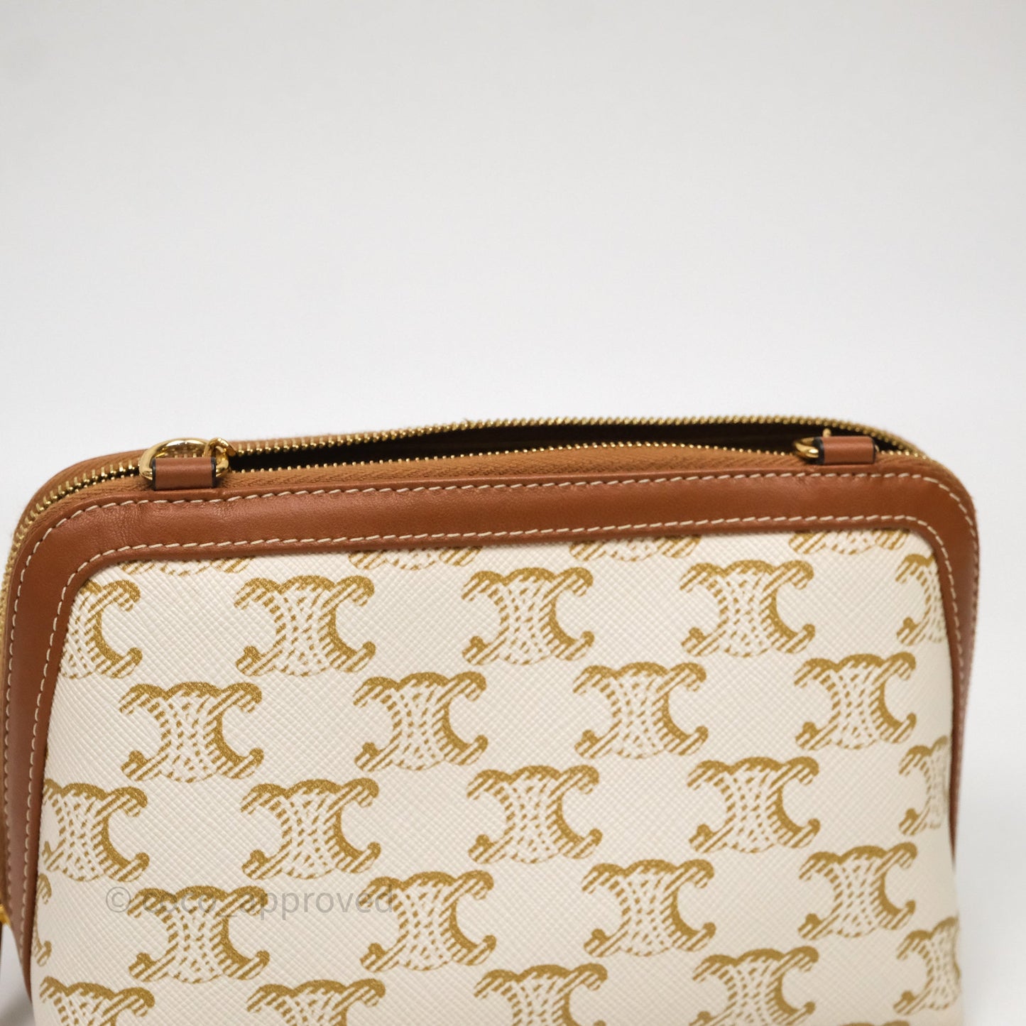 Celine Clutch With Chain Triomphe Canvas Lambskin White/Tan