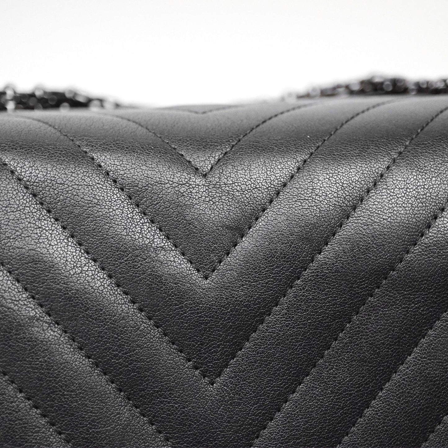 Chanel Reissue 227 Chevron So Black Calfskin