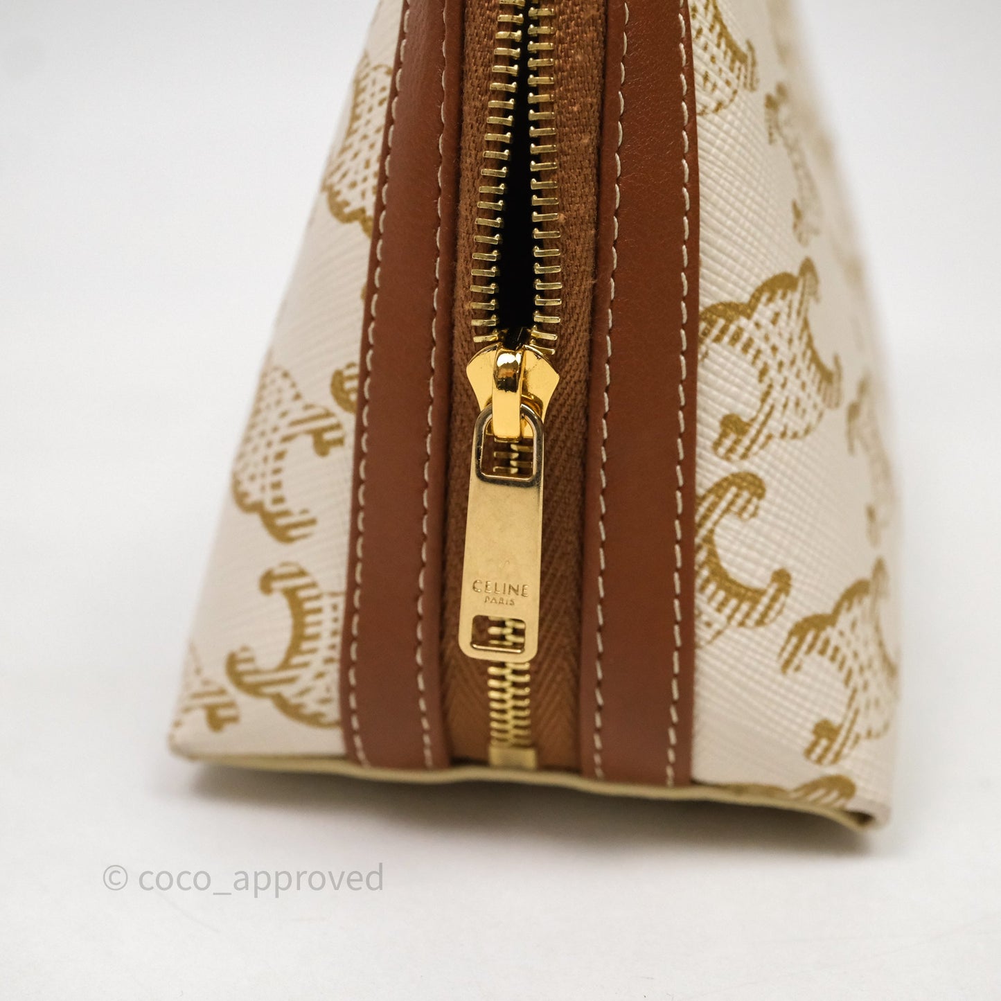 Celine Clutch With Chain Triomphe Canvas Lambskin White/Tan