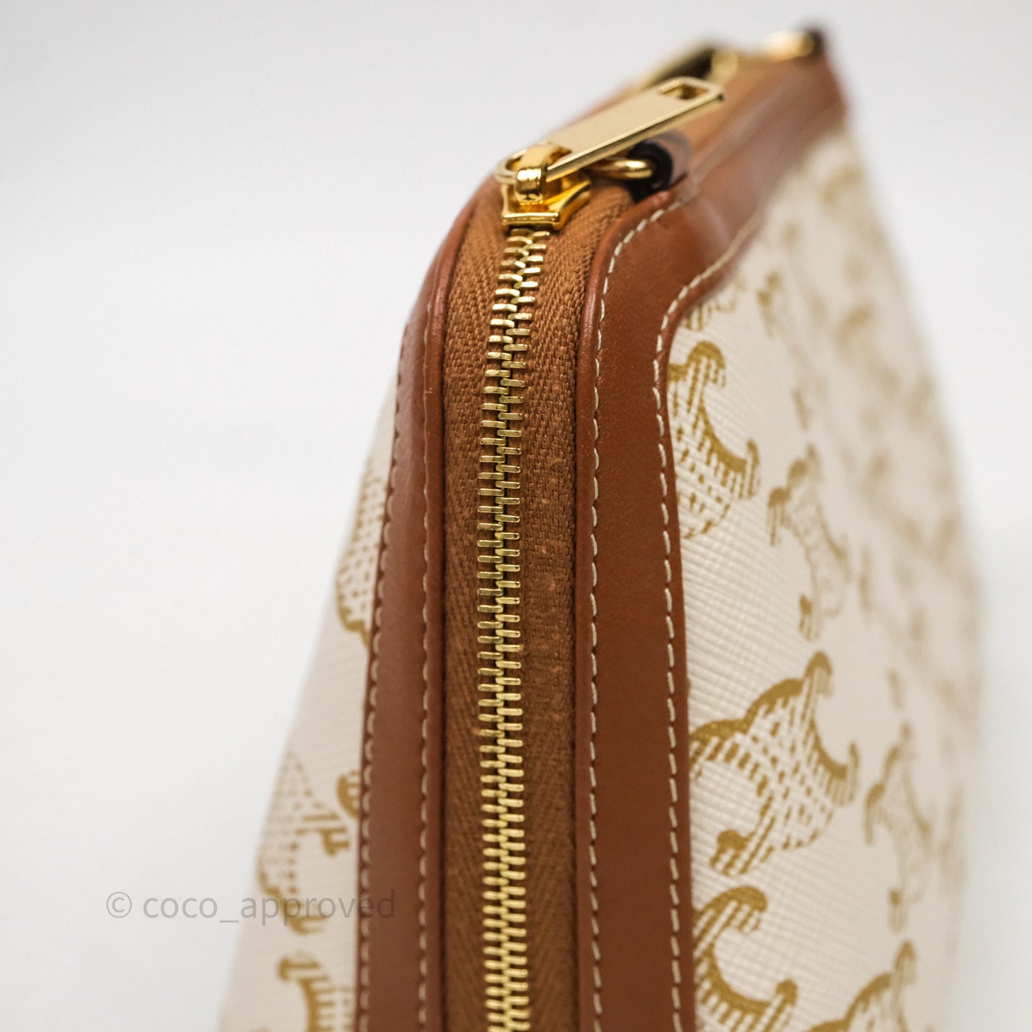 Celine Clutch With Chain Triomphe Canvas Lambskin White/Tan