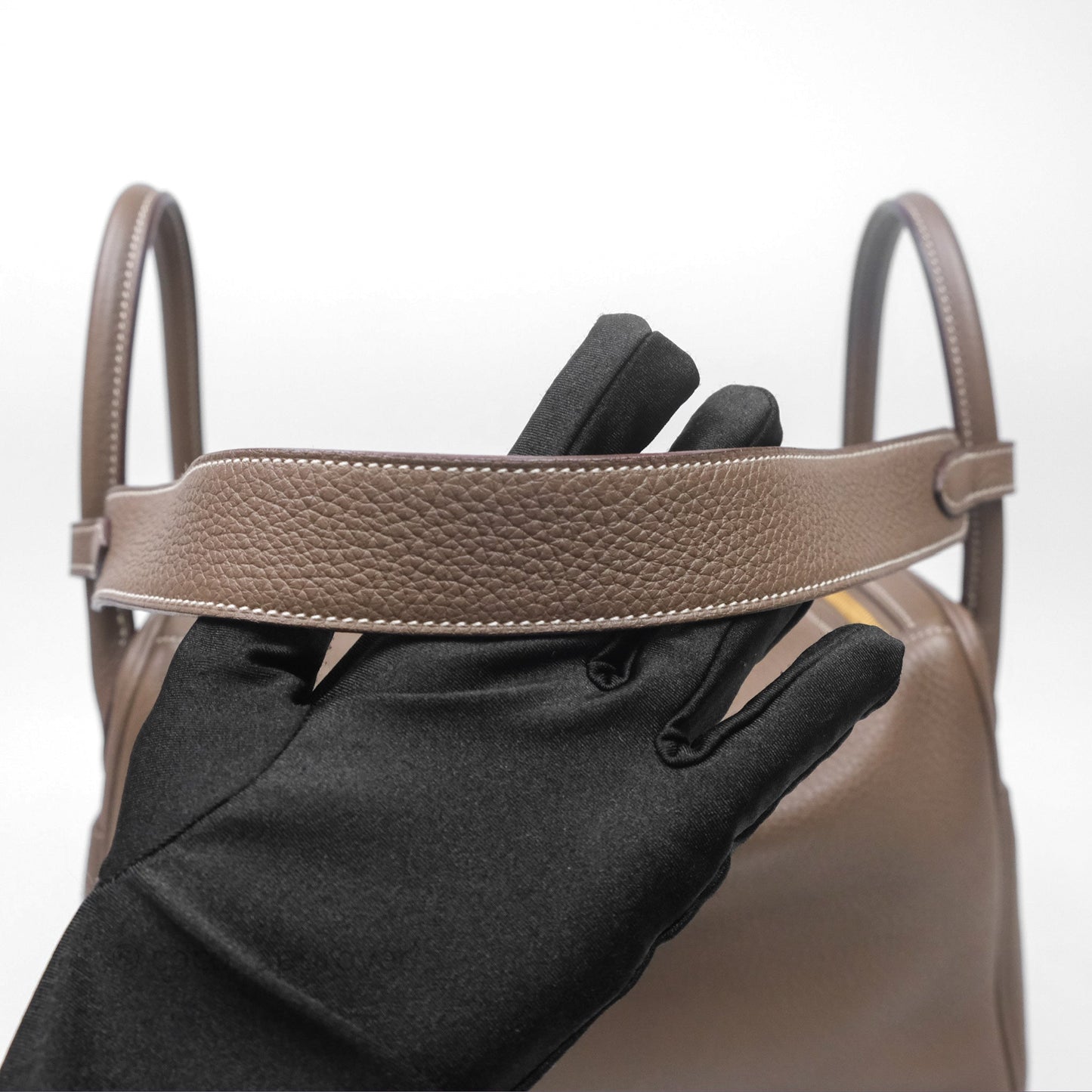 Hermès Lindy 30 Etoupe 18 Clemence Gold Hardware