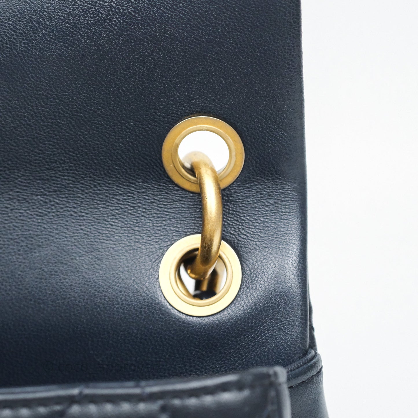 Chanel Quilted Entwined Chain Bag Navy Lambskin Aged Gold Hardware 21P