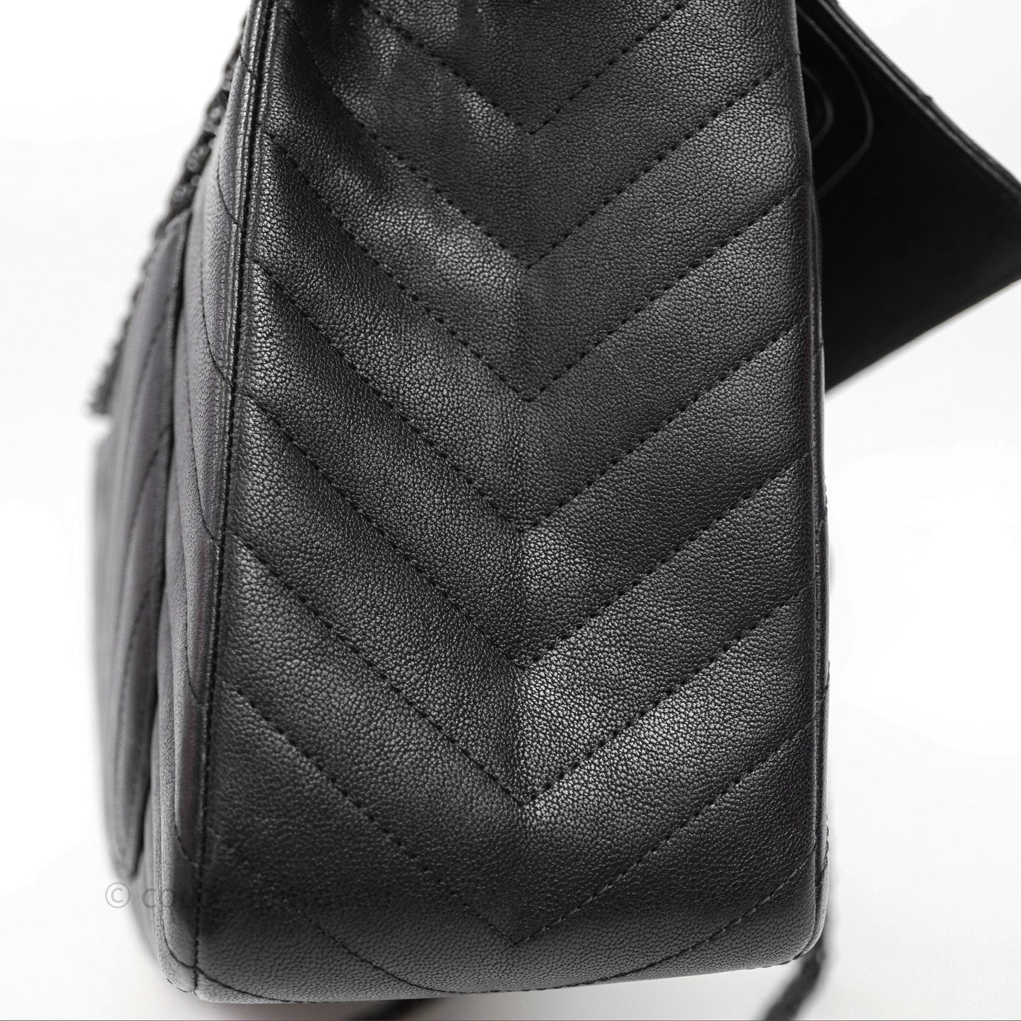 Chanel Reissue 227 Chevron So Black Calfskin