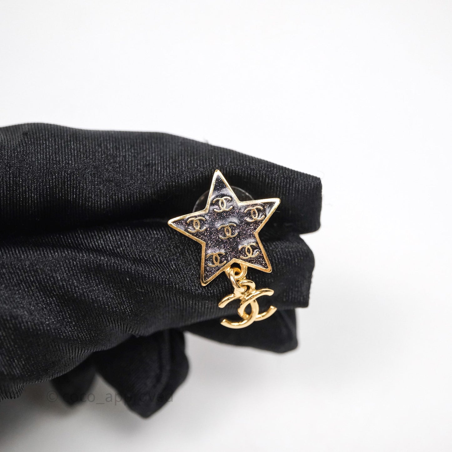 Chanel Star Drop CC Earrings Gold Tone 24C