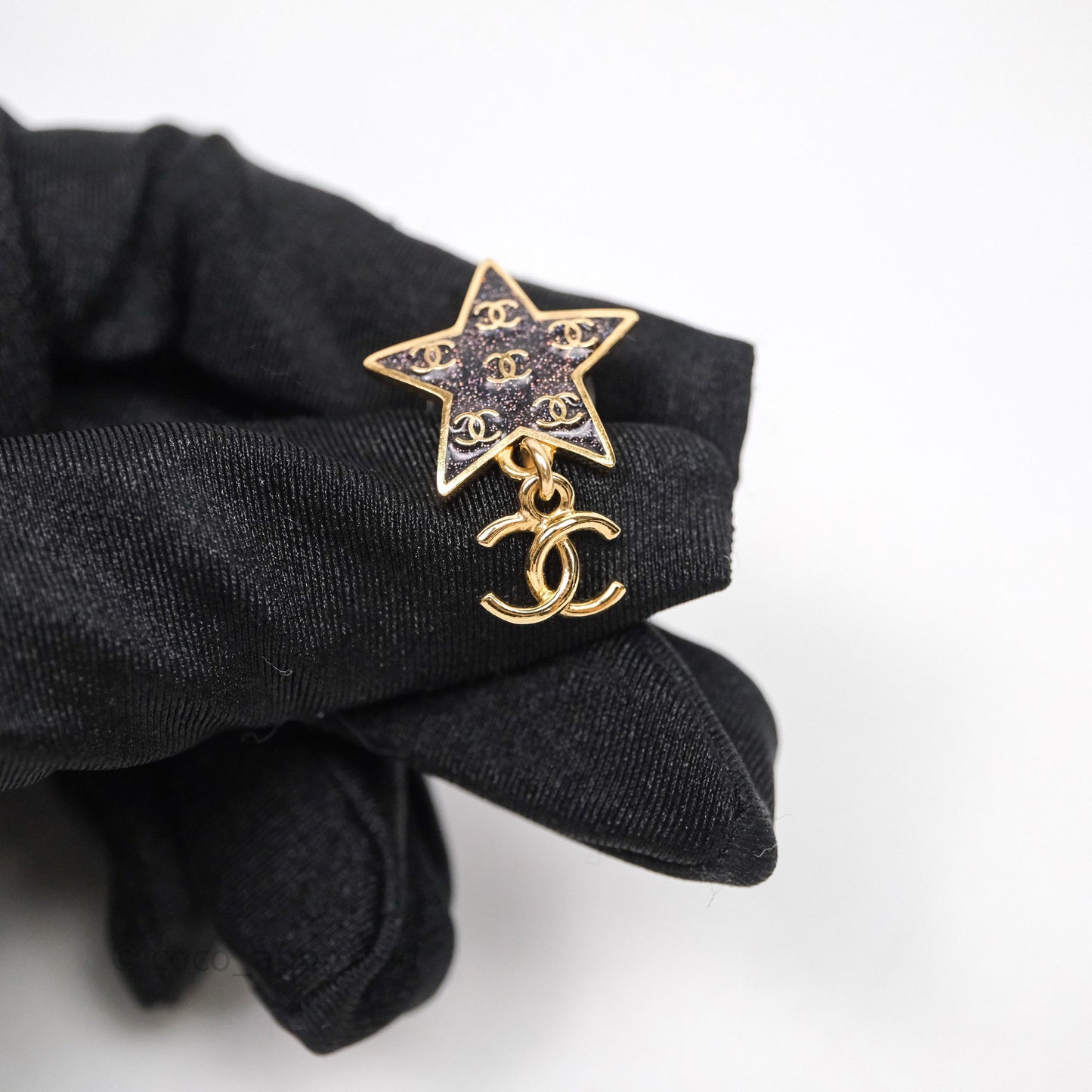 Chanel Star Drop CC Earrings Gold Tone 24C