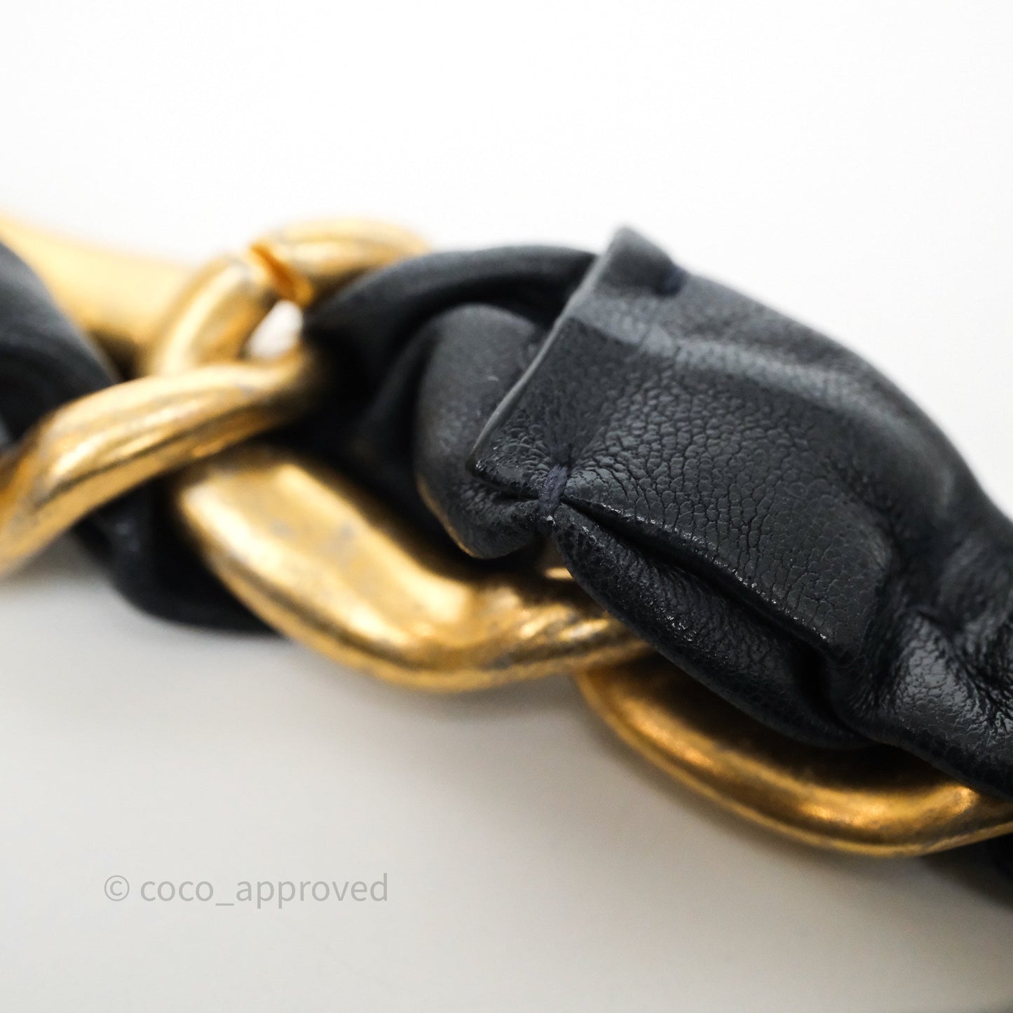 Chanel Quilted Entwined Chain Bag Navy Lambskin Aged Gold Hardware 21P