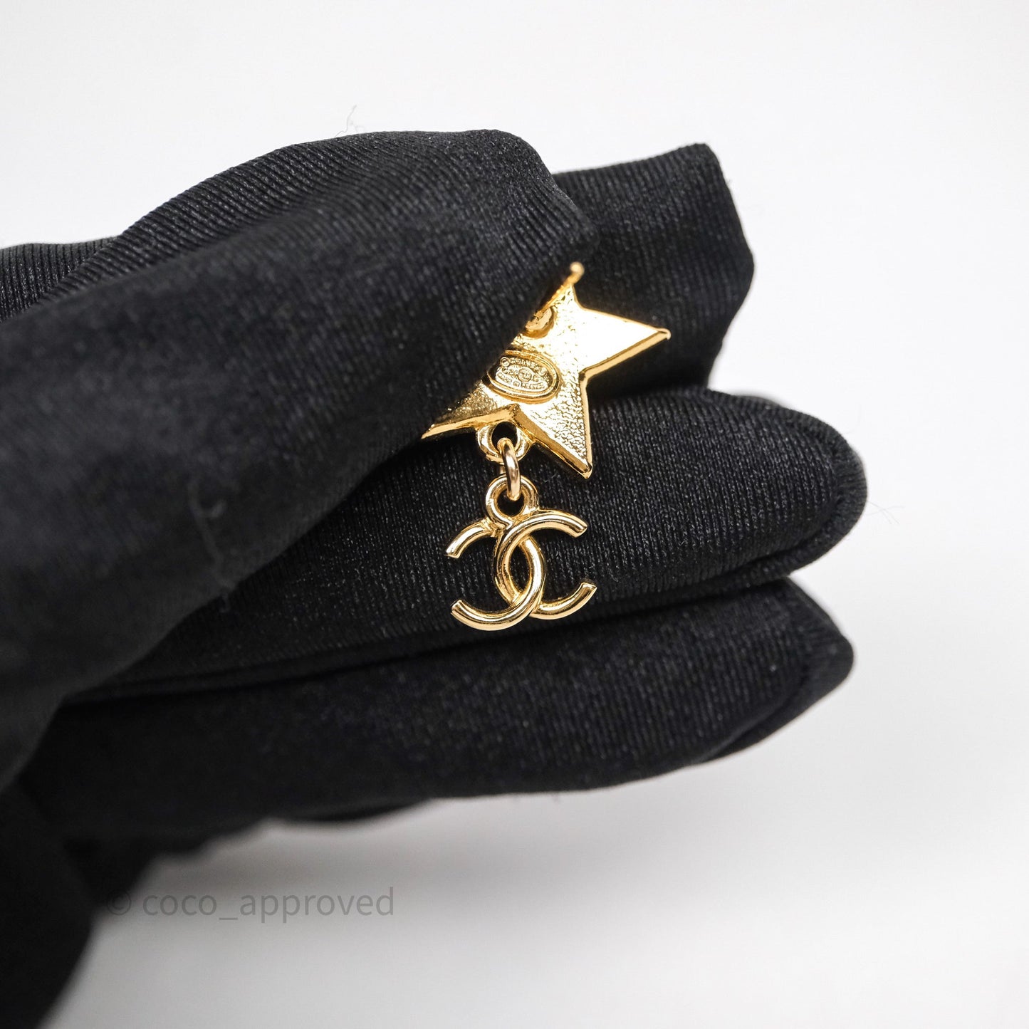 Chanel Star Drop CC Earrings Gold Tone 24C