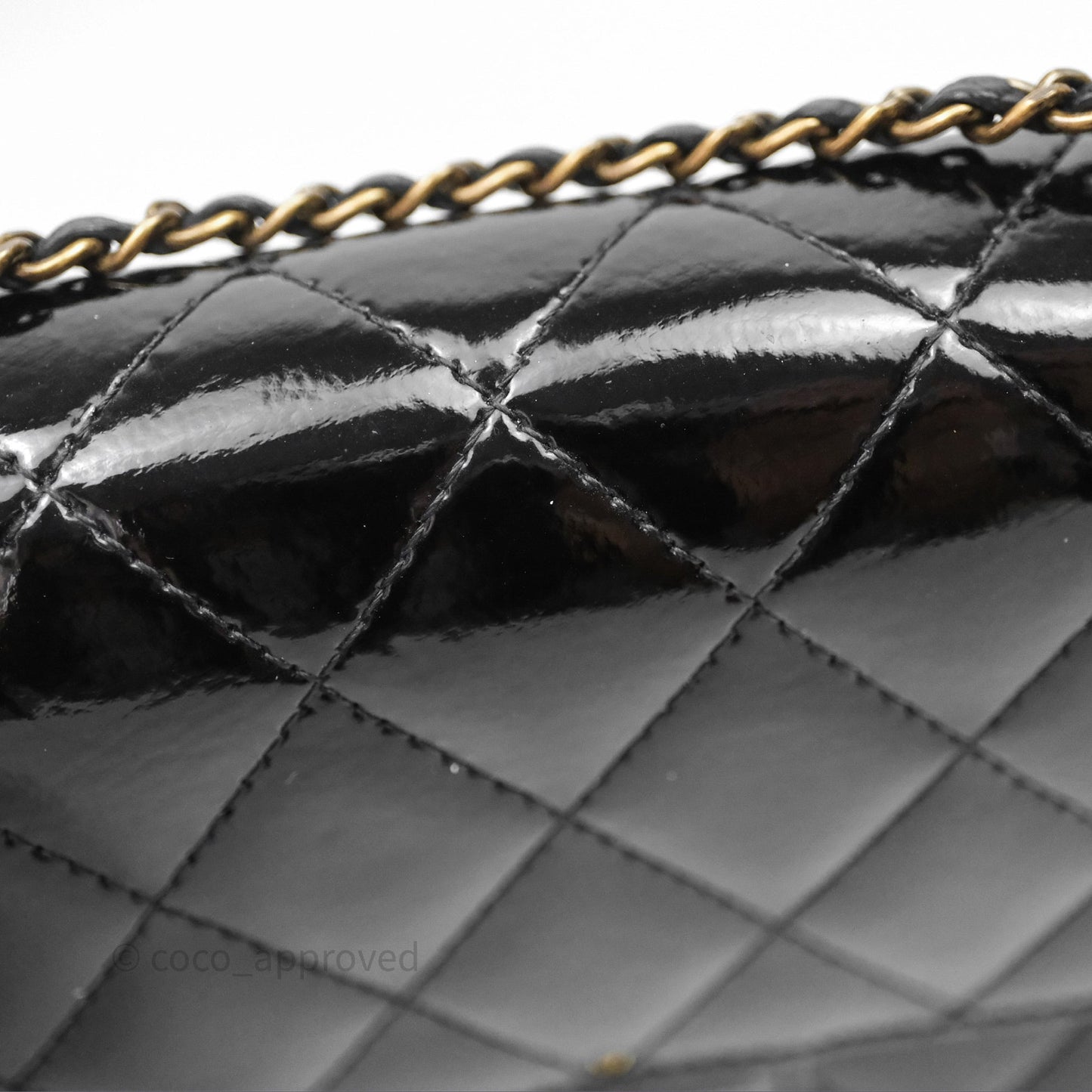 Chanel Quilted CC Logo Wallet On Chain Black Shiny Crumpled Calfskin Aged Gold Hardware