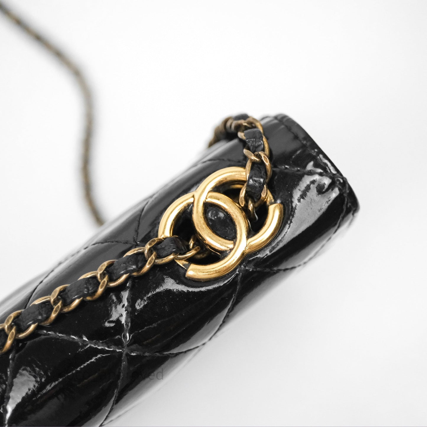 Chanel Quilted CC Logo Wallet On Chain Black Shiny Crumpled Calfskin Aged Gold Hardware