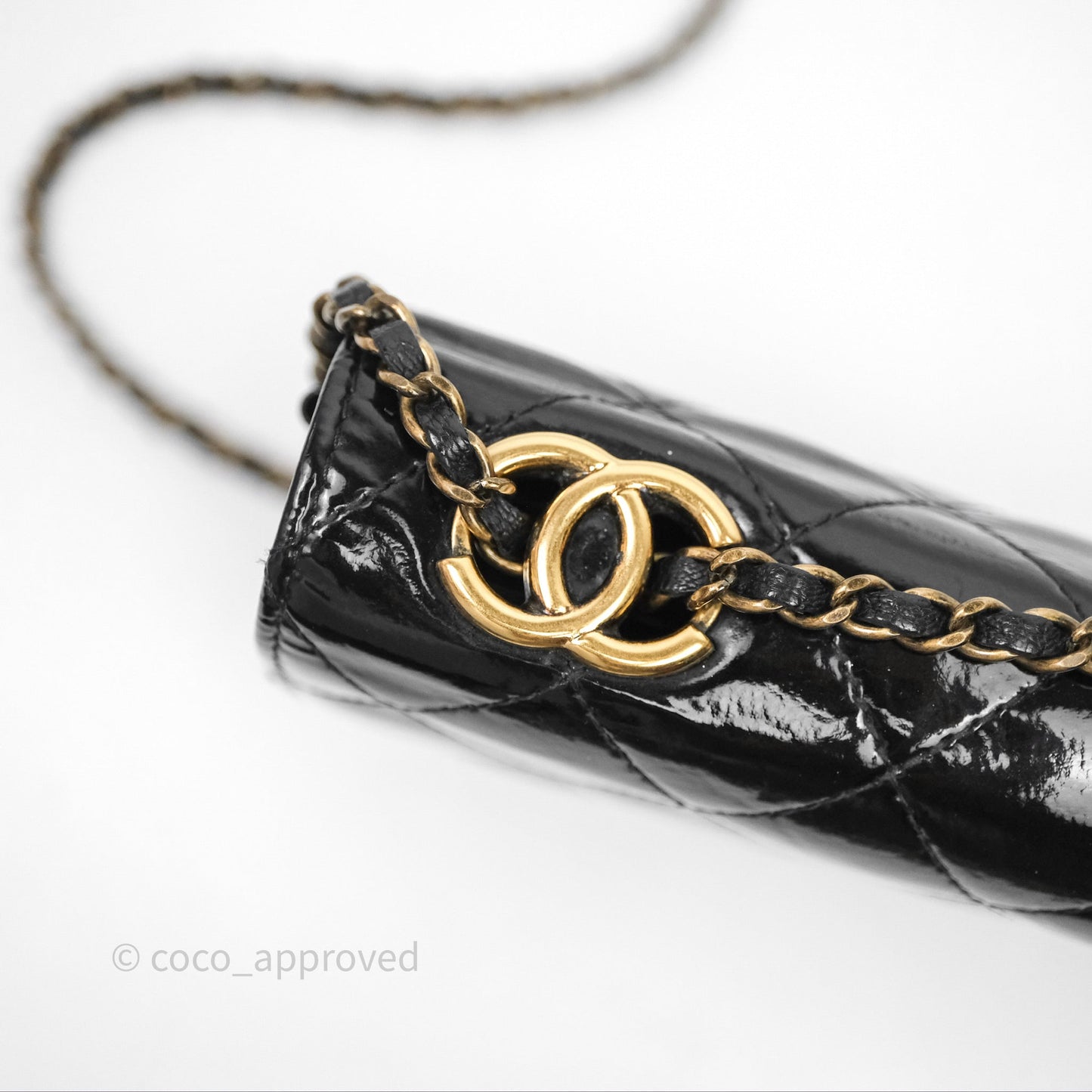 Chanel Quilted CC Logo Wallet On Chain Black Shiny Crumpled Calfskin Aged Gold Hardware