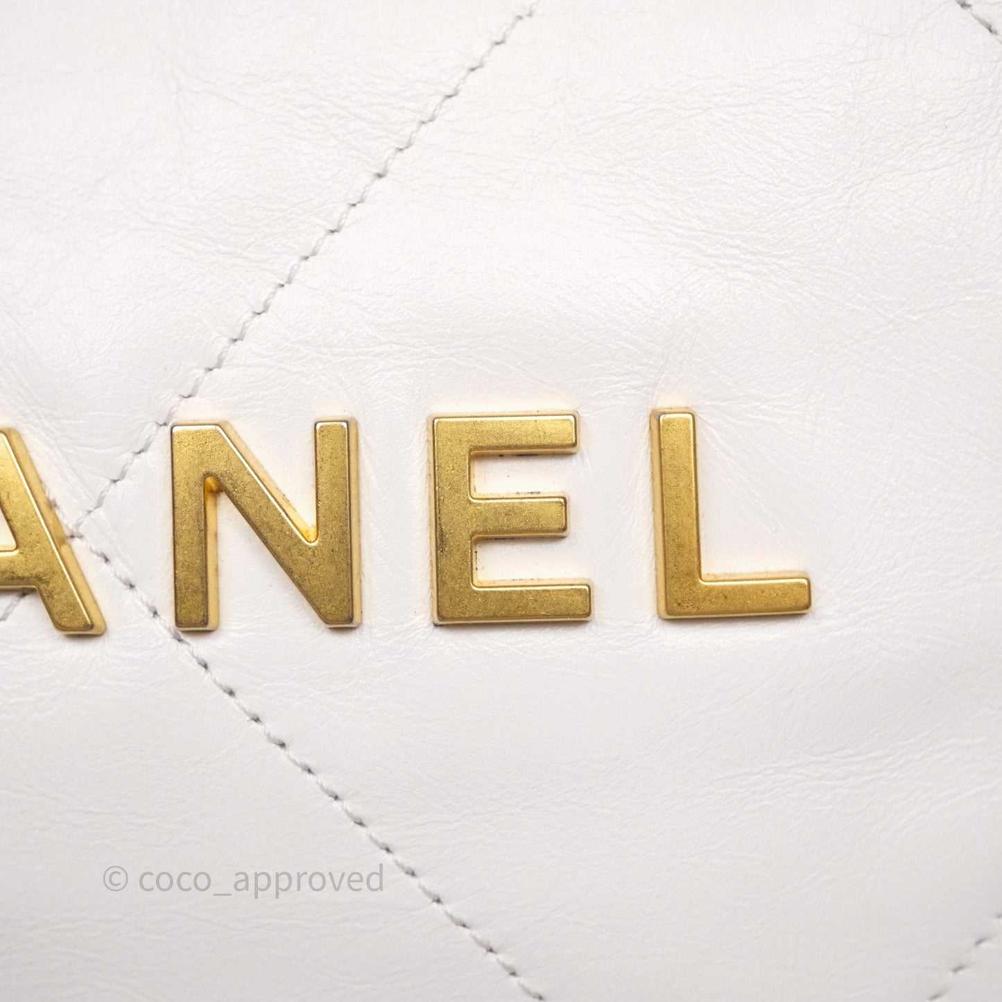Chanel 22 Small White Shiny Calfskin Aged Gold Hardware