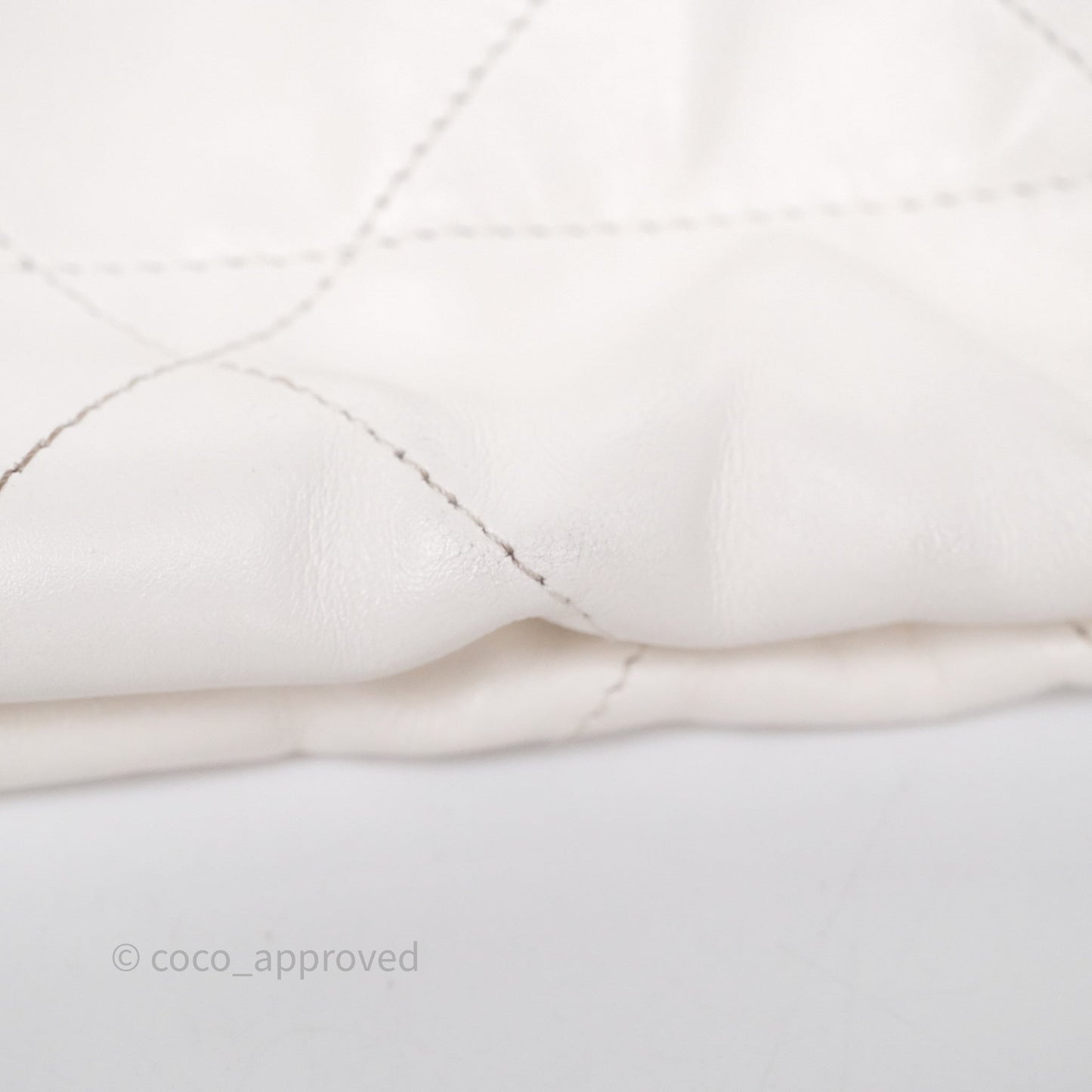 Chanel 22 Small White Shiny Calfskin Aged Gold Hardware