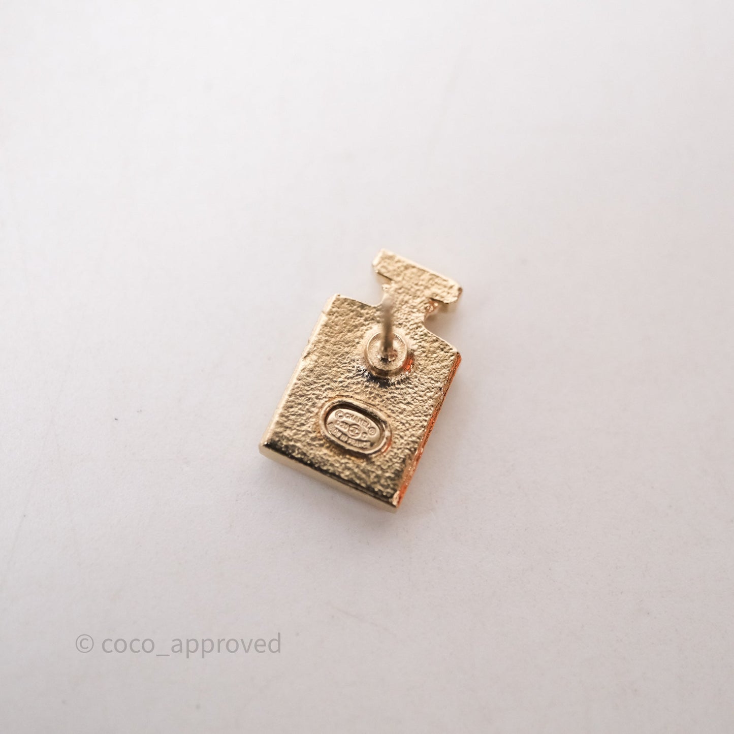 Chanel No.5 Perfume Bottle Earrings Gold Tone 20C