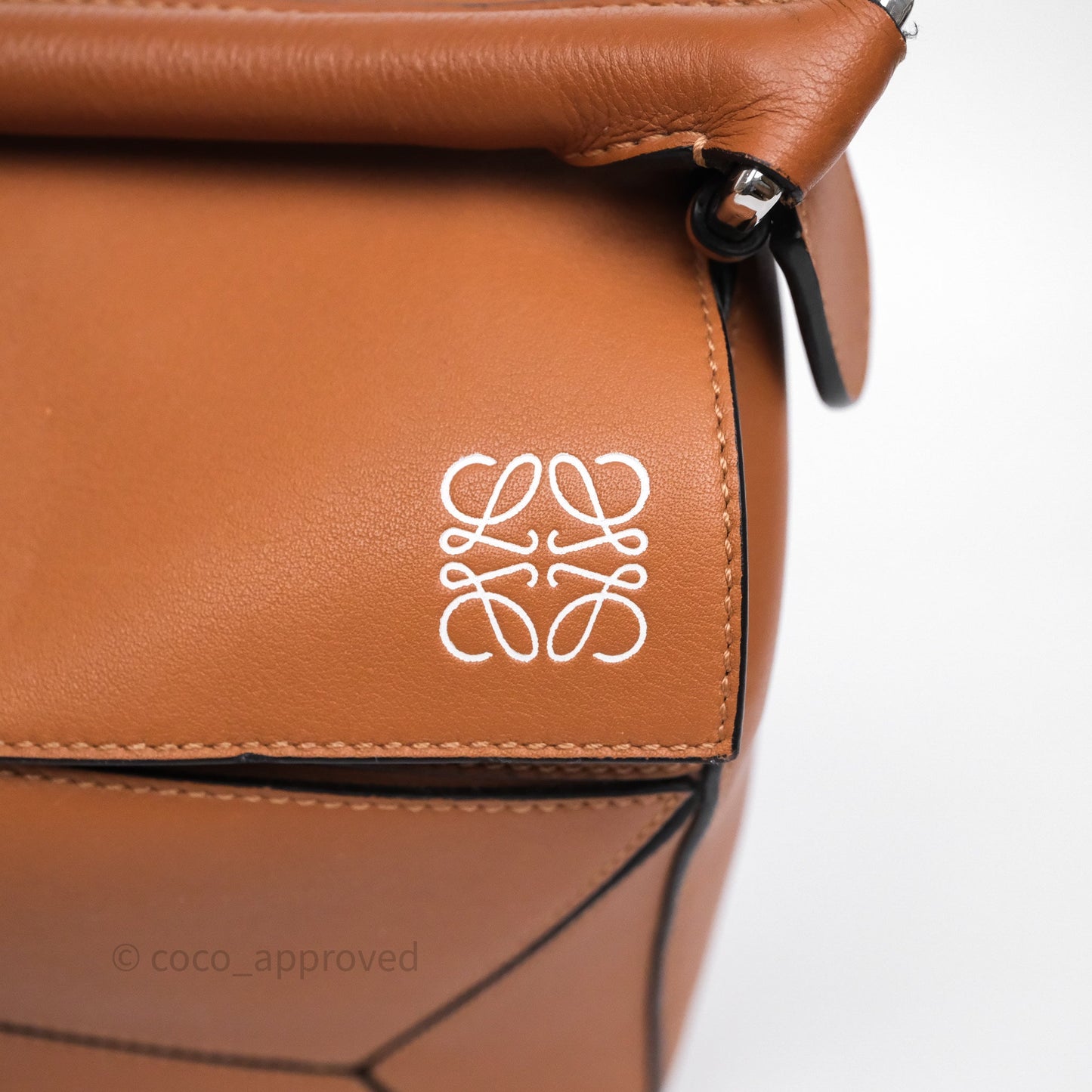 Loewe Medium Puzzle Bag Tan Calfskin Silver Hardware