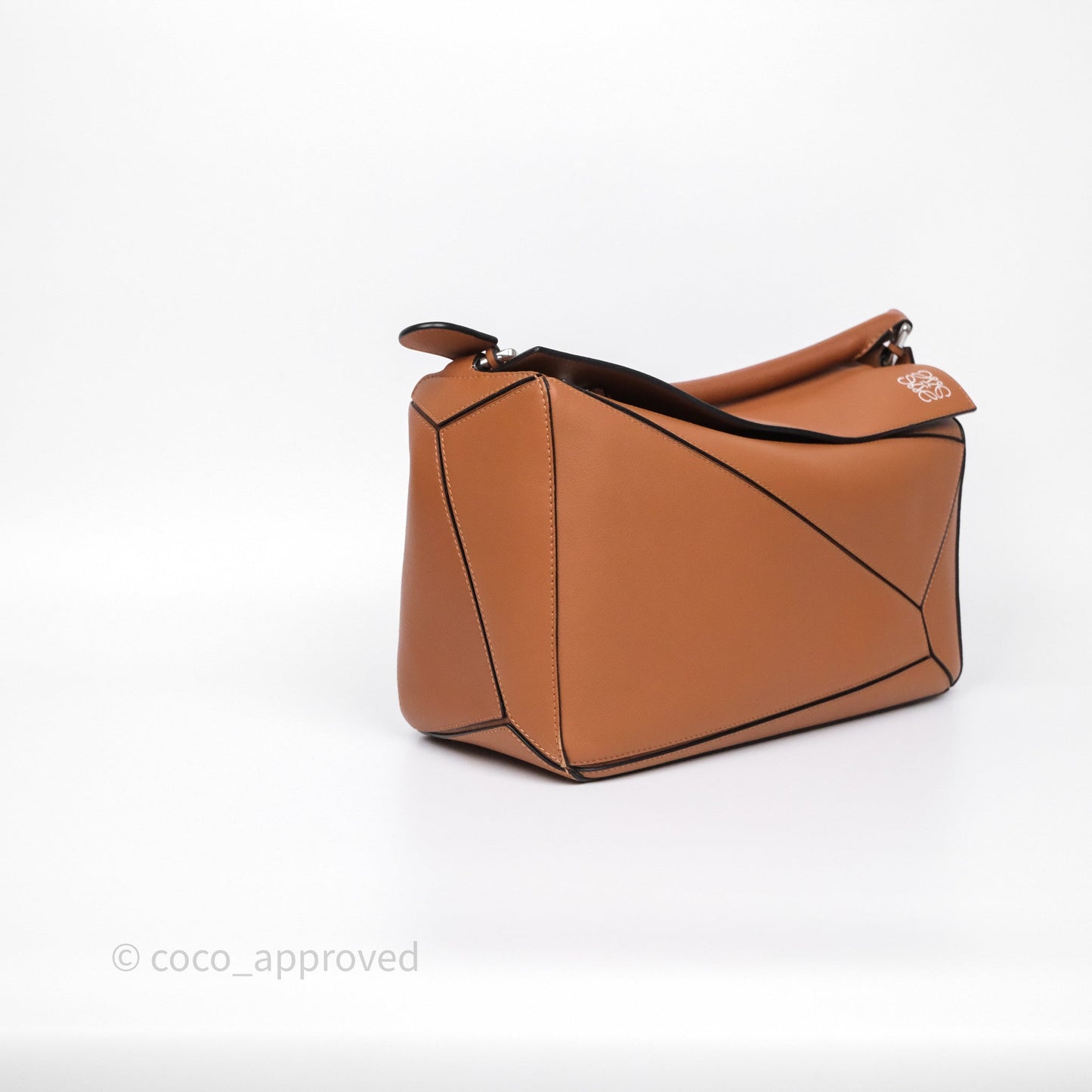 Loewe Medium Puzzle Bag Tan Calfskin Silver Hardware