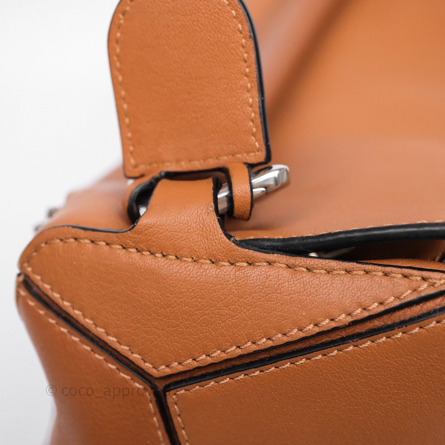 Loewe Medium Puzzle Bag Tan Calfskin Silver Hardware