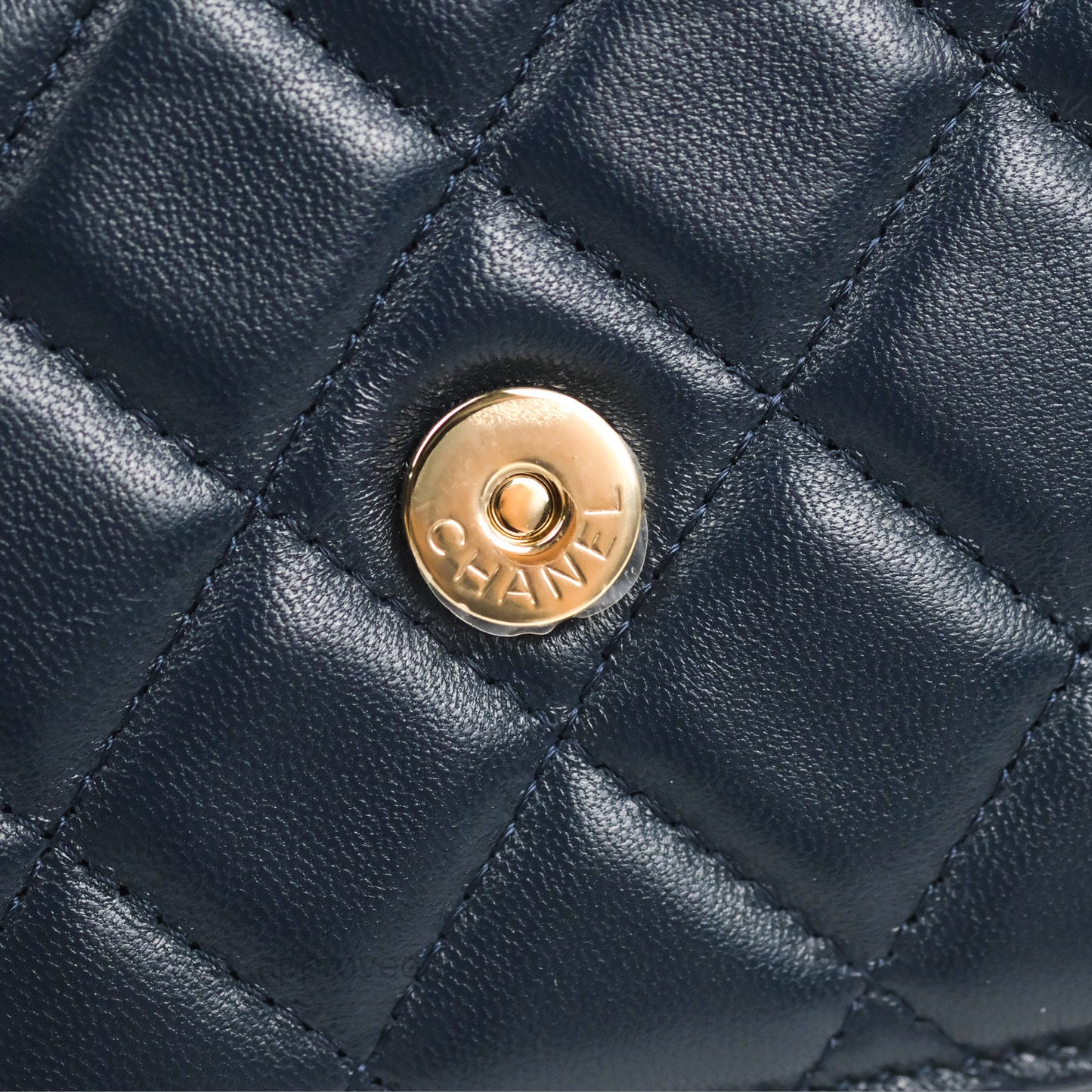 Chanel Quilted Classic Wallet on Chain WOC Navy Lambskin Gold Hardware