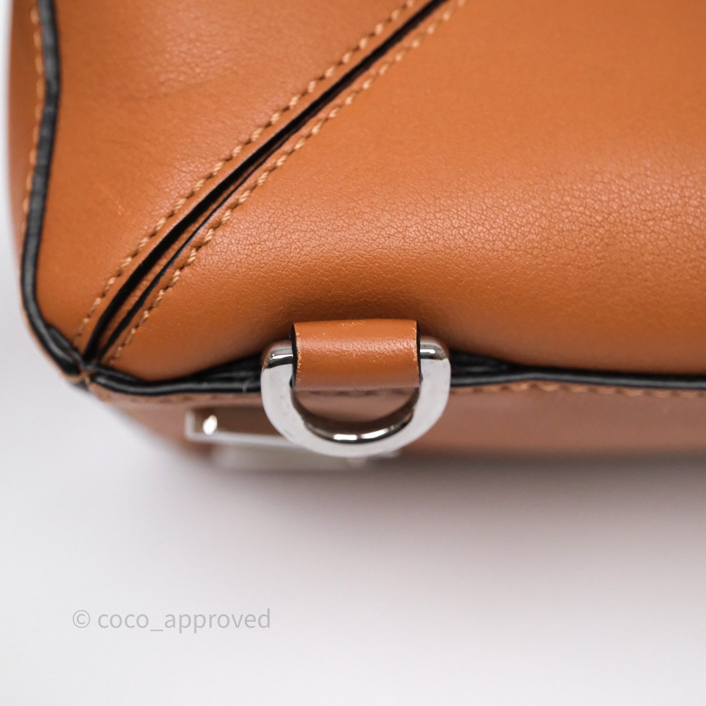 Loewe Medium Puzzle Bag Tan Calfskin Silver Hardware