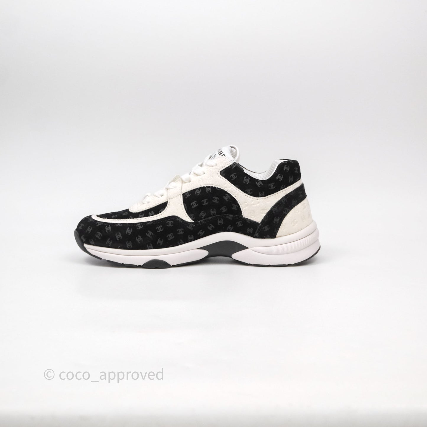 Chanel CC Sneakers Black/White Size 37.5