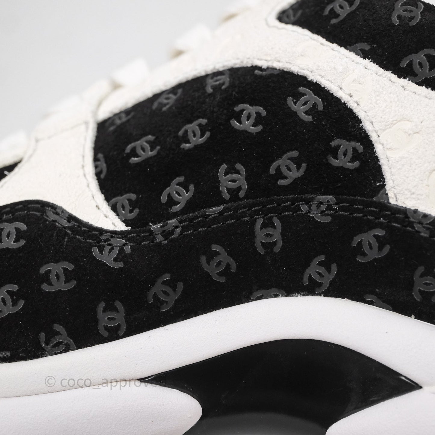 Chanel CC Sneakers Black/White Size 37.5