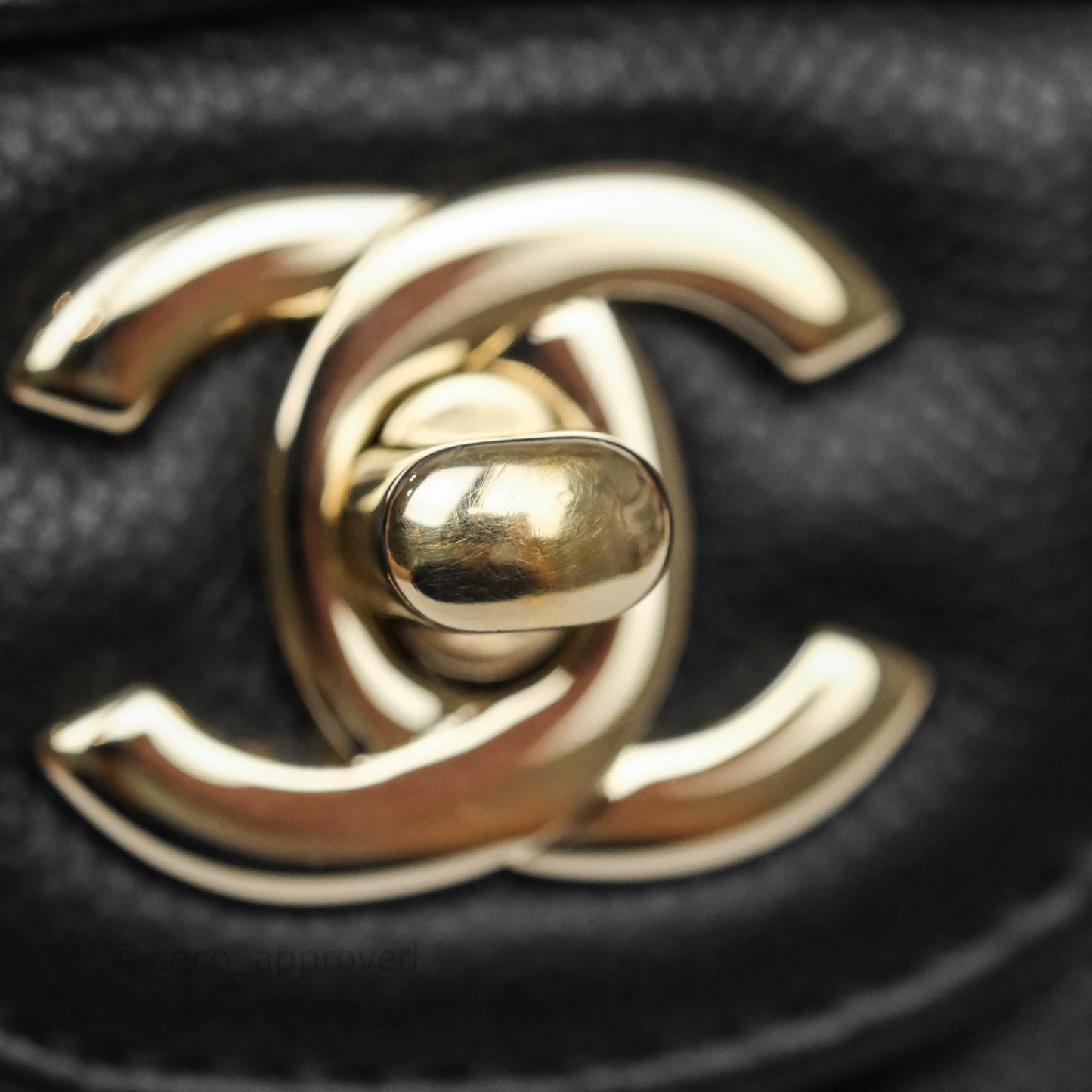 Chanel Classic M/L Medium Flap Chevron Black Caviar Gold Hardware