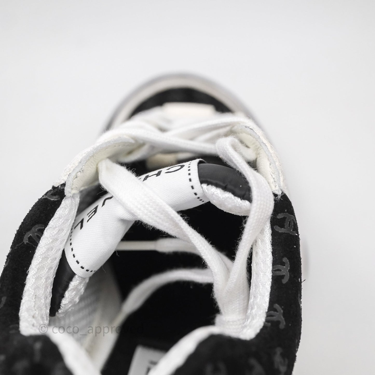 Chanel CC Sneakers Black/White Size 37.5