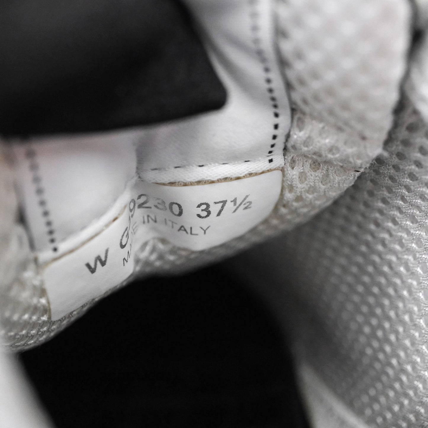 Chanel CC Sneakers Black/White Size 37.5
