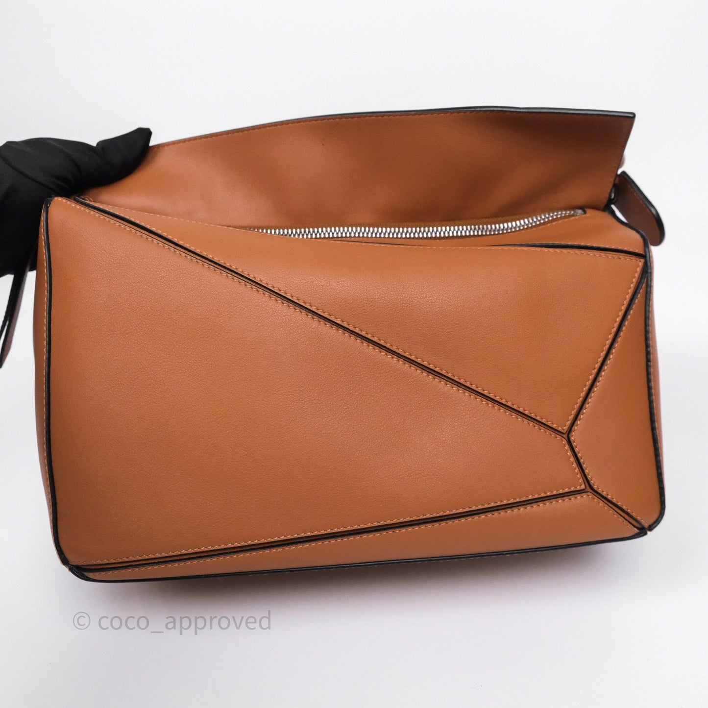 Loewe Medium Puzzle Bag Tan Calfskin Silver Hardware